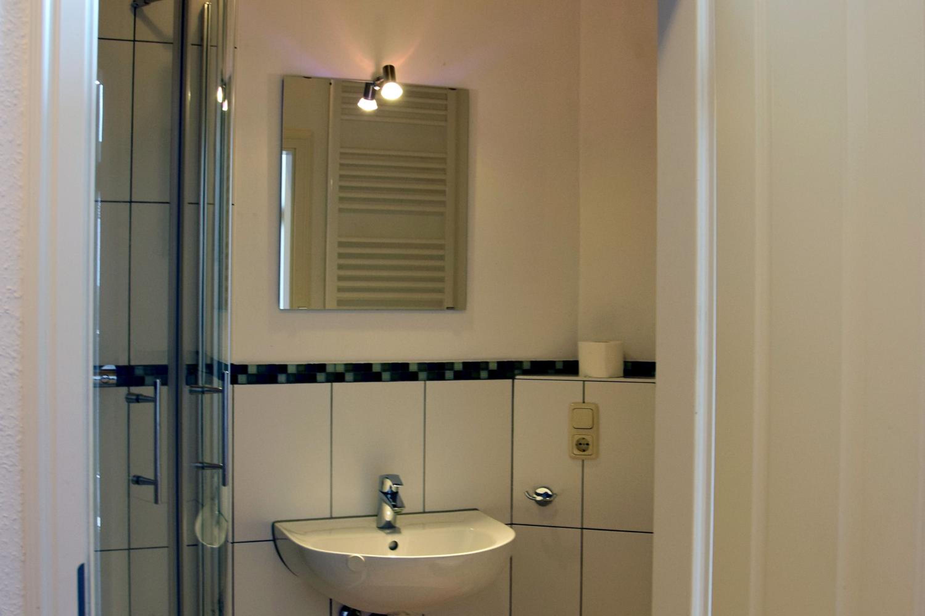 Double Room with Private Bathroom photo 2