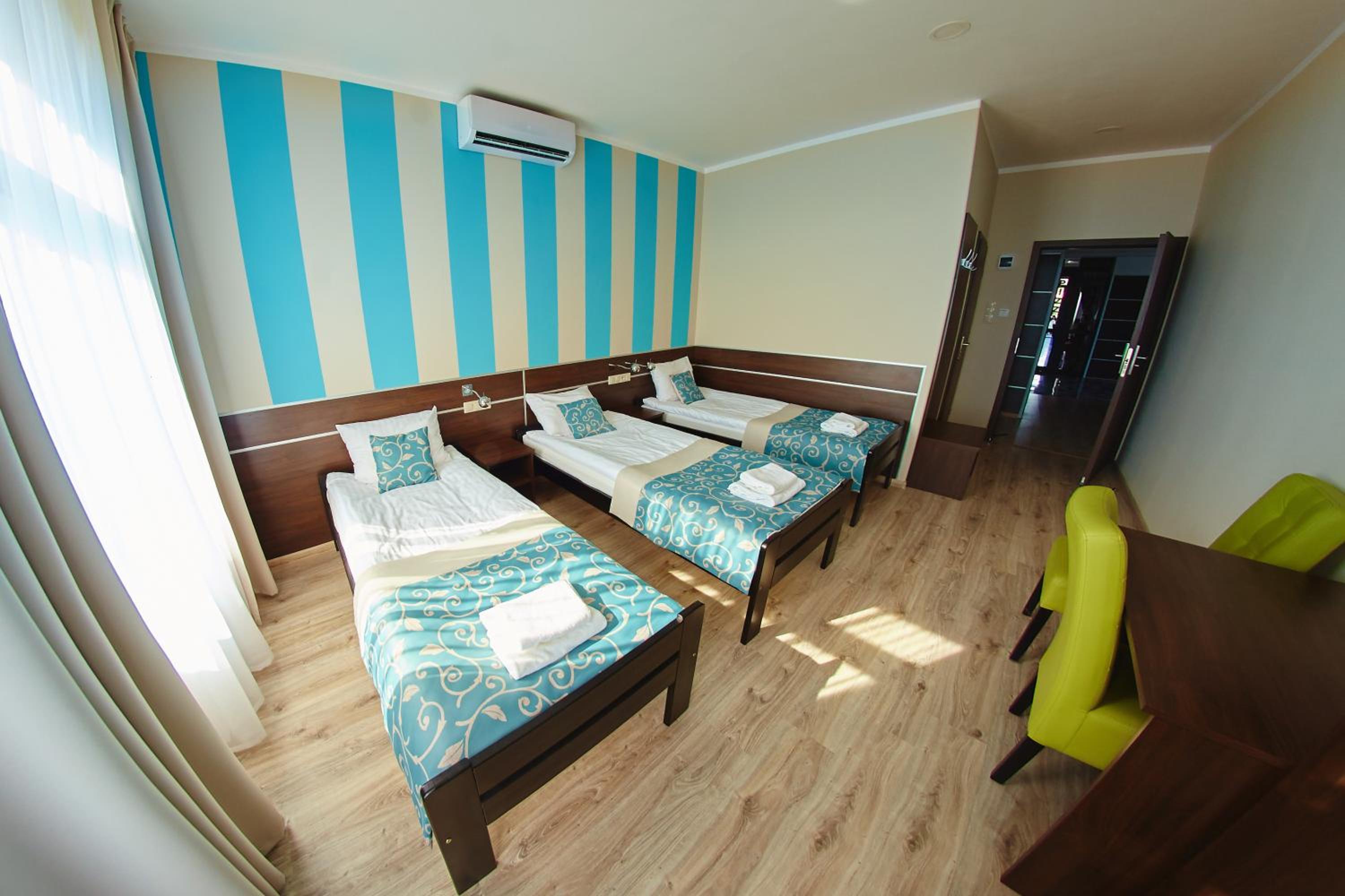 Triple Room photo 3