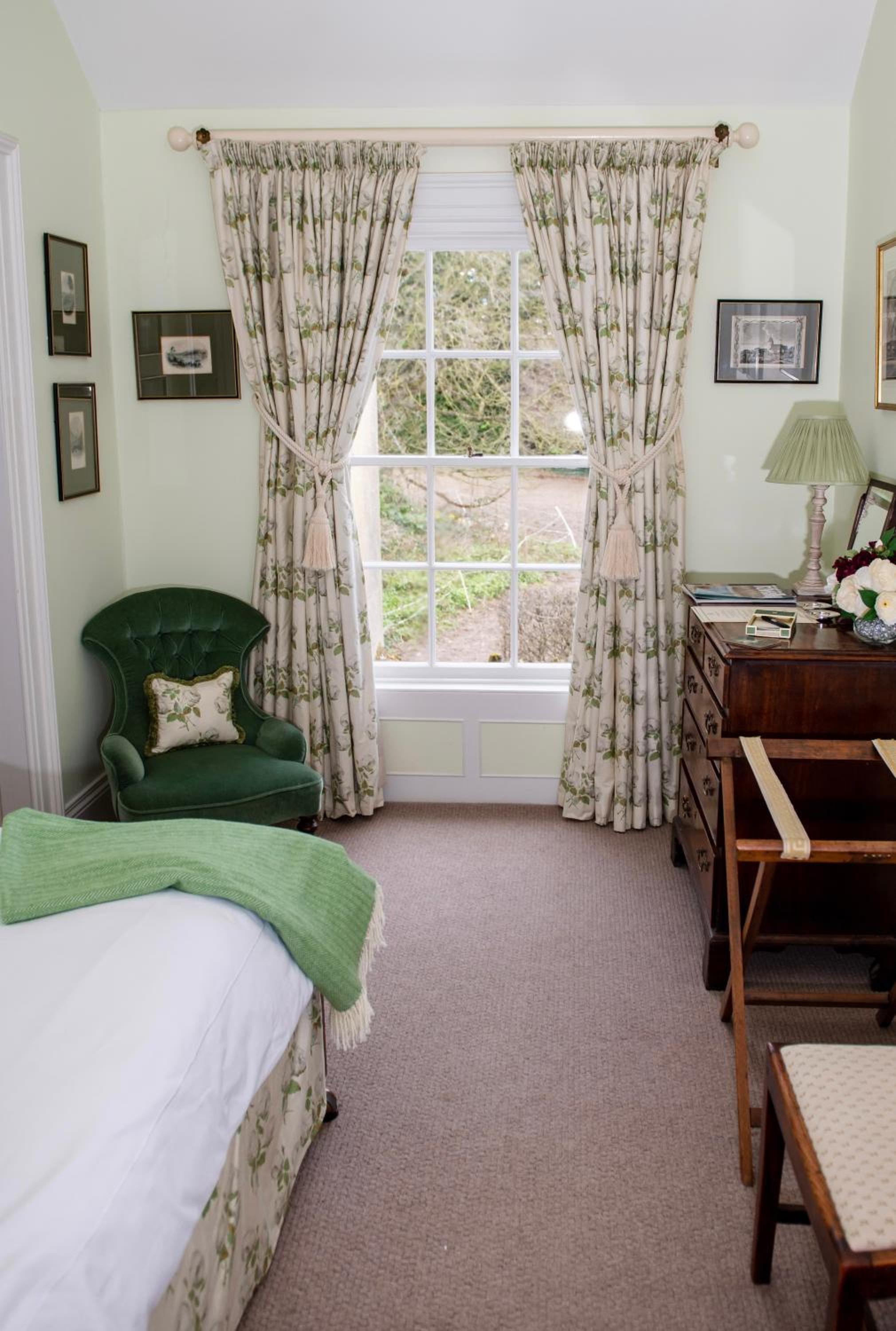 Deluxe Twin Room - Photo 7