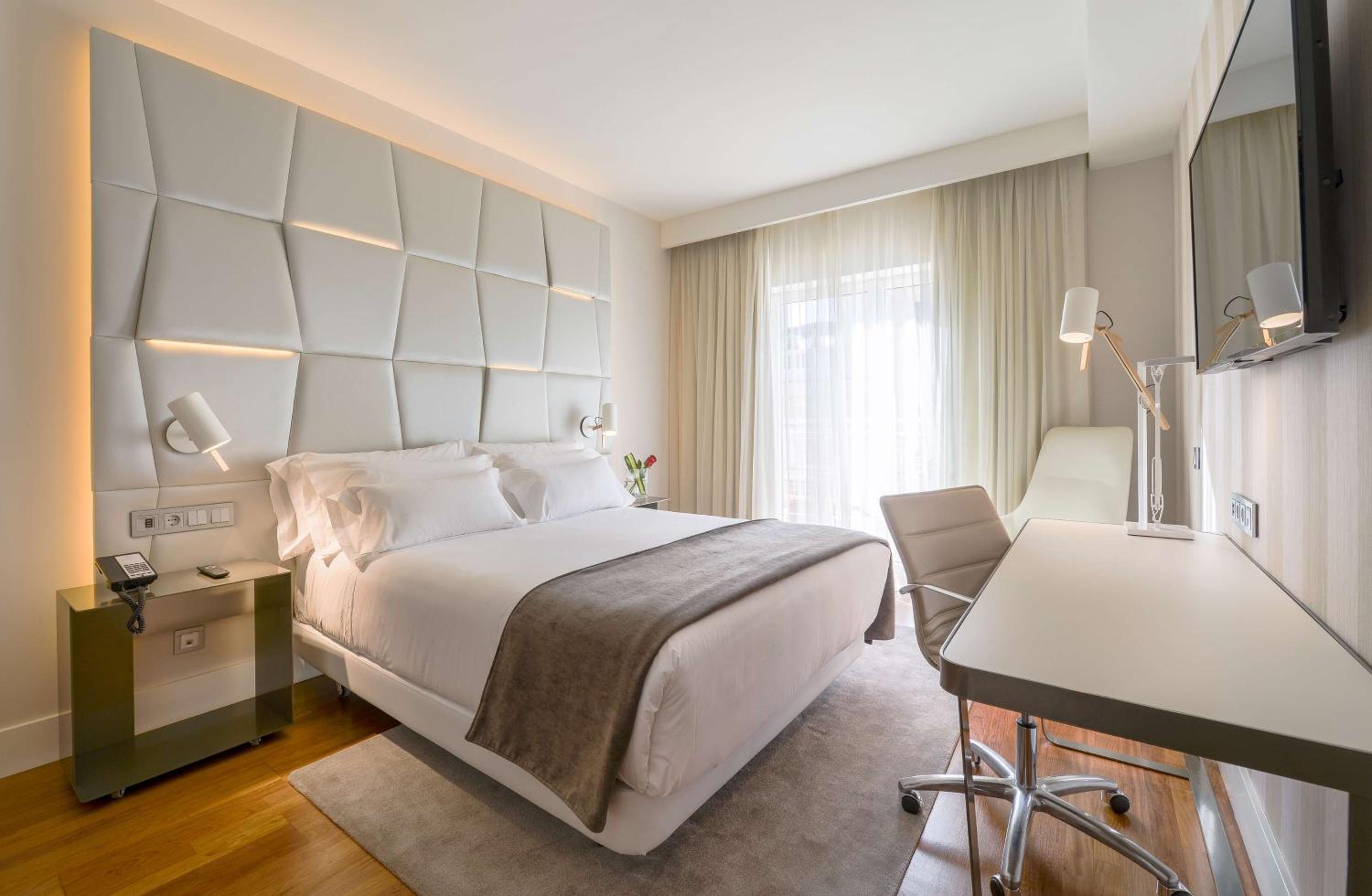 Superior Double or Twin Room - Photo 1