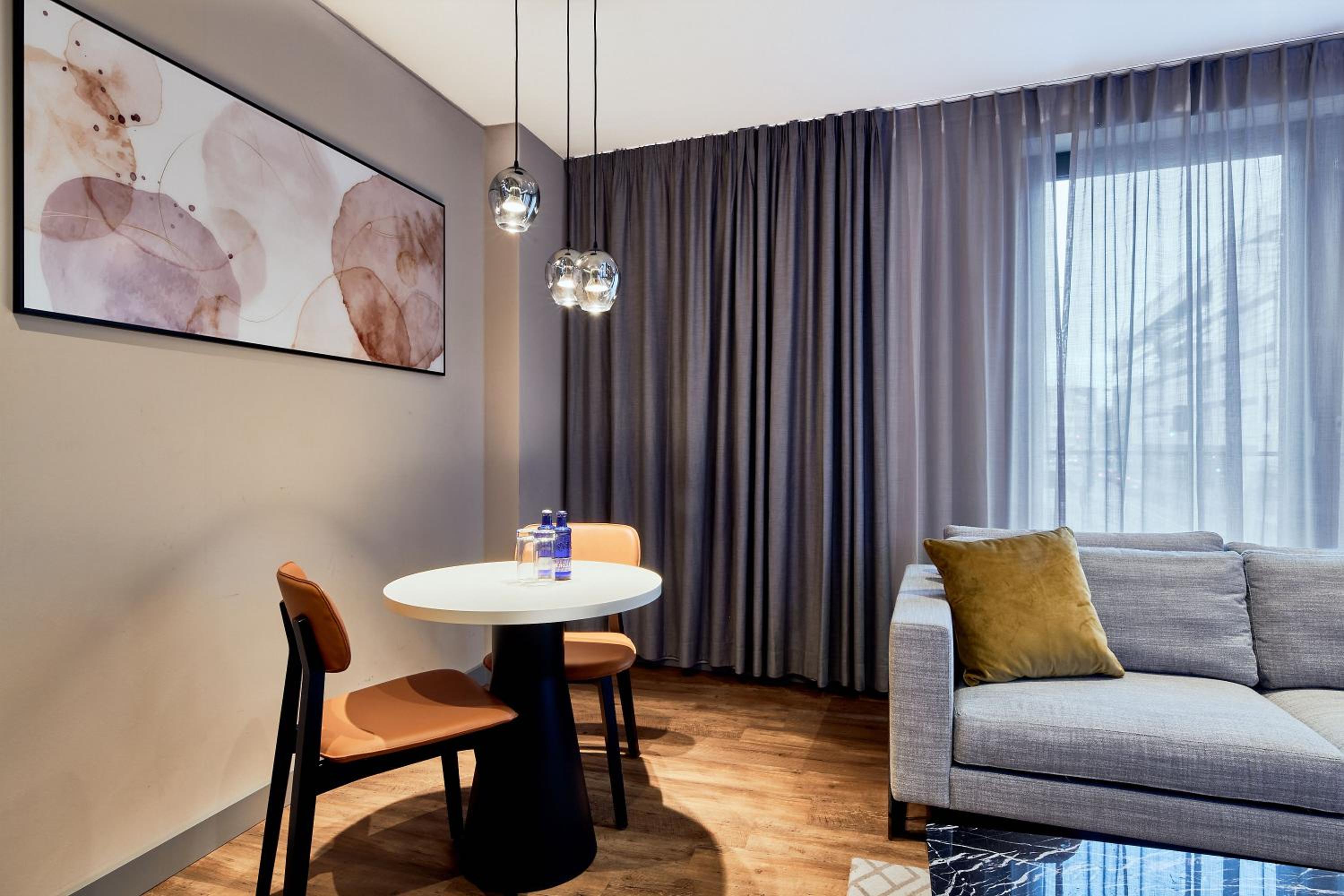 Superior Suite - Photo 3