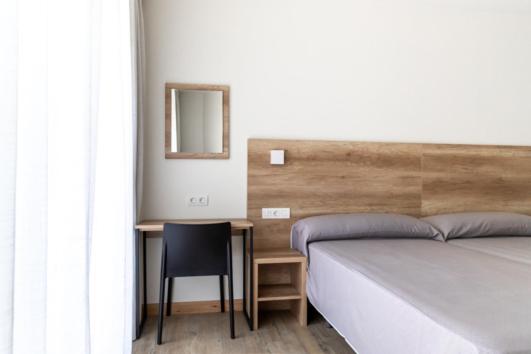Deluxe Double Room - Photo 1