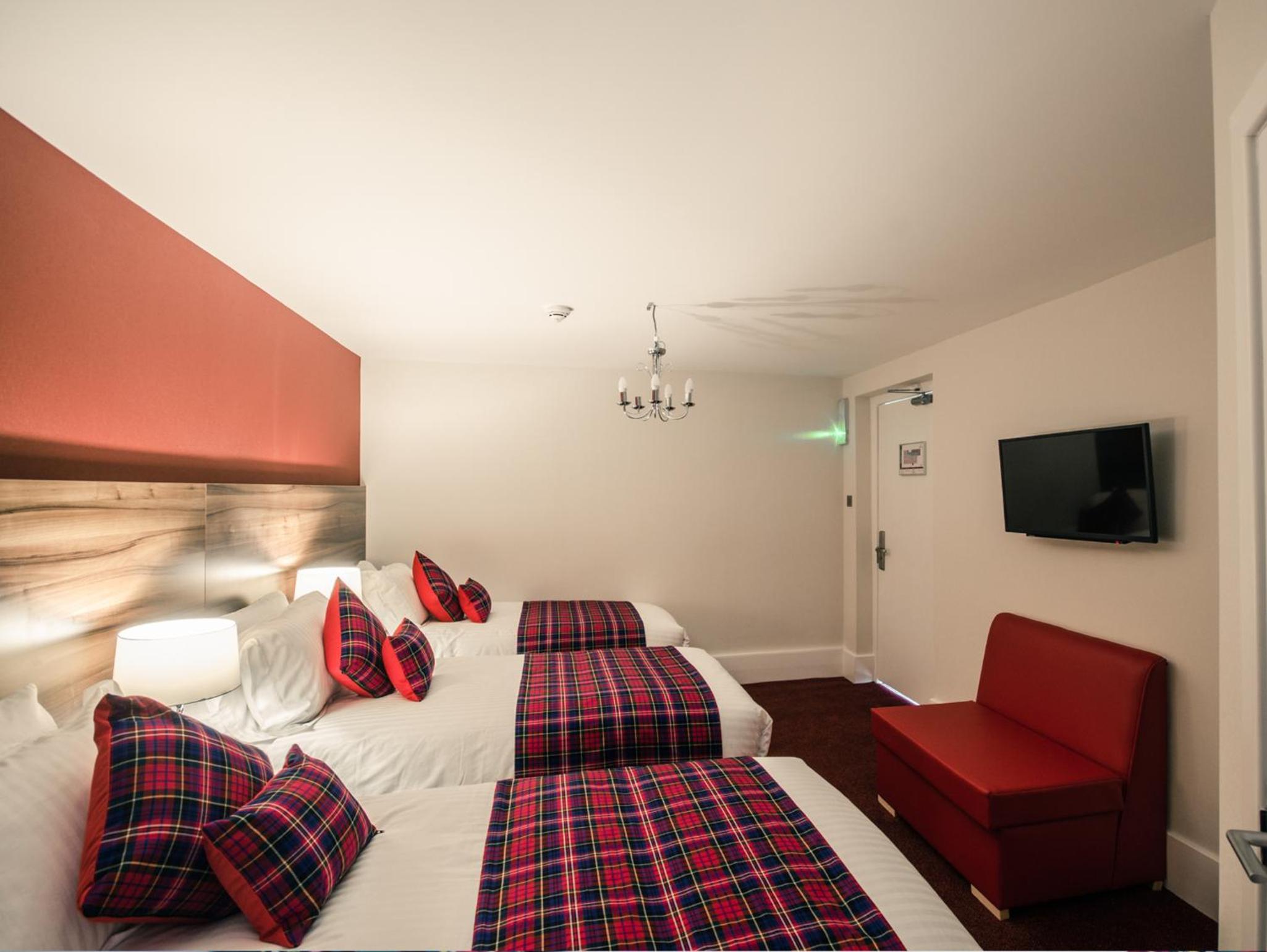 Basic Triple Room photo 2