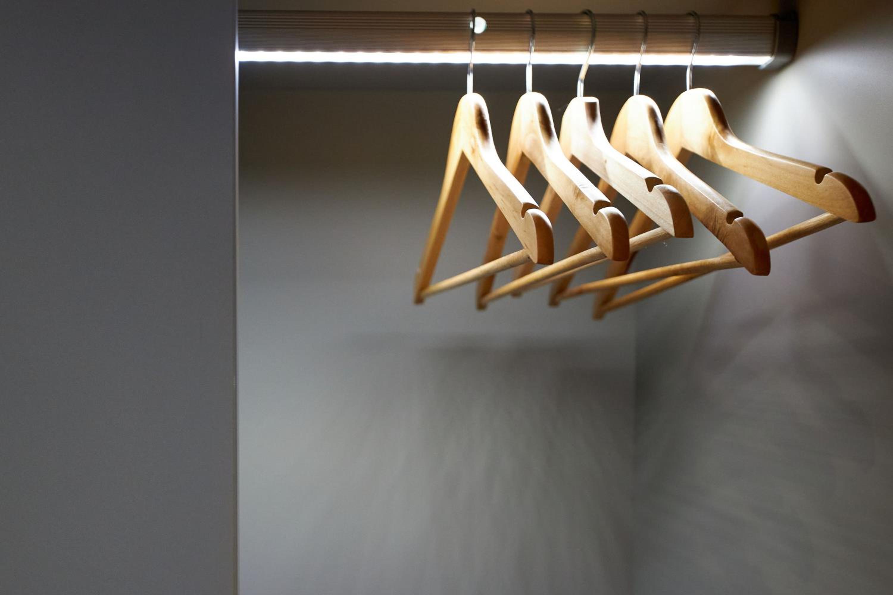 Studio - Photo 2