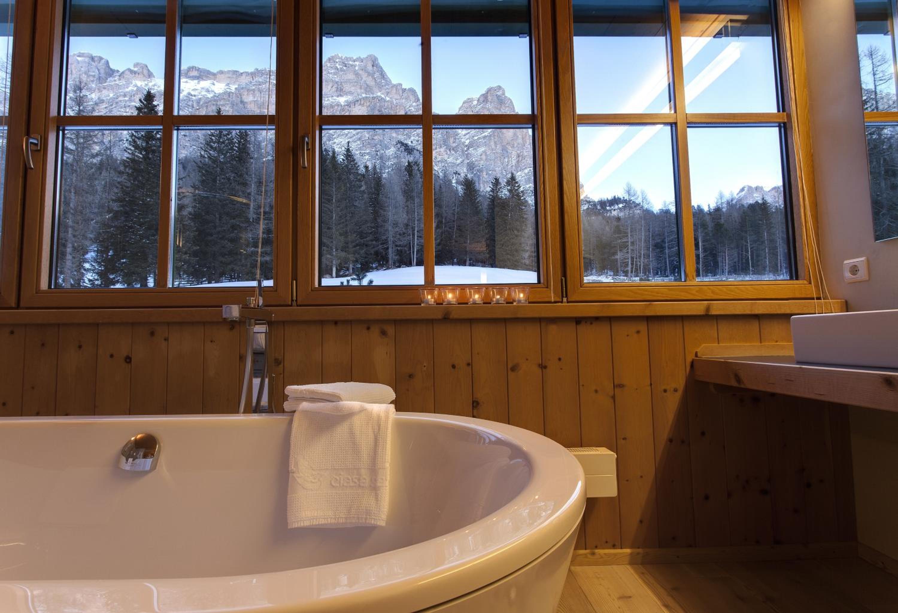 Deluxe Suite - Photo 7