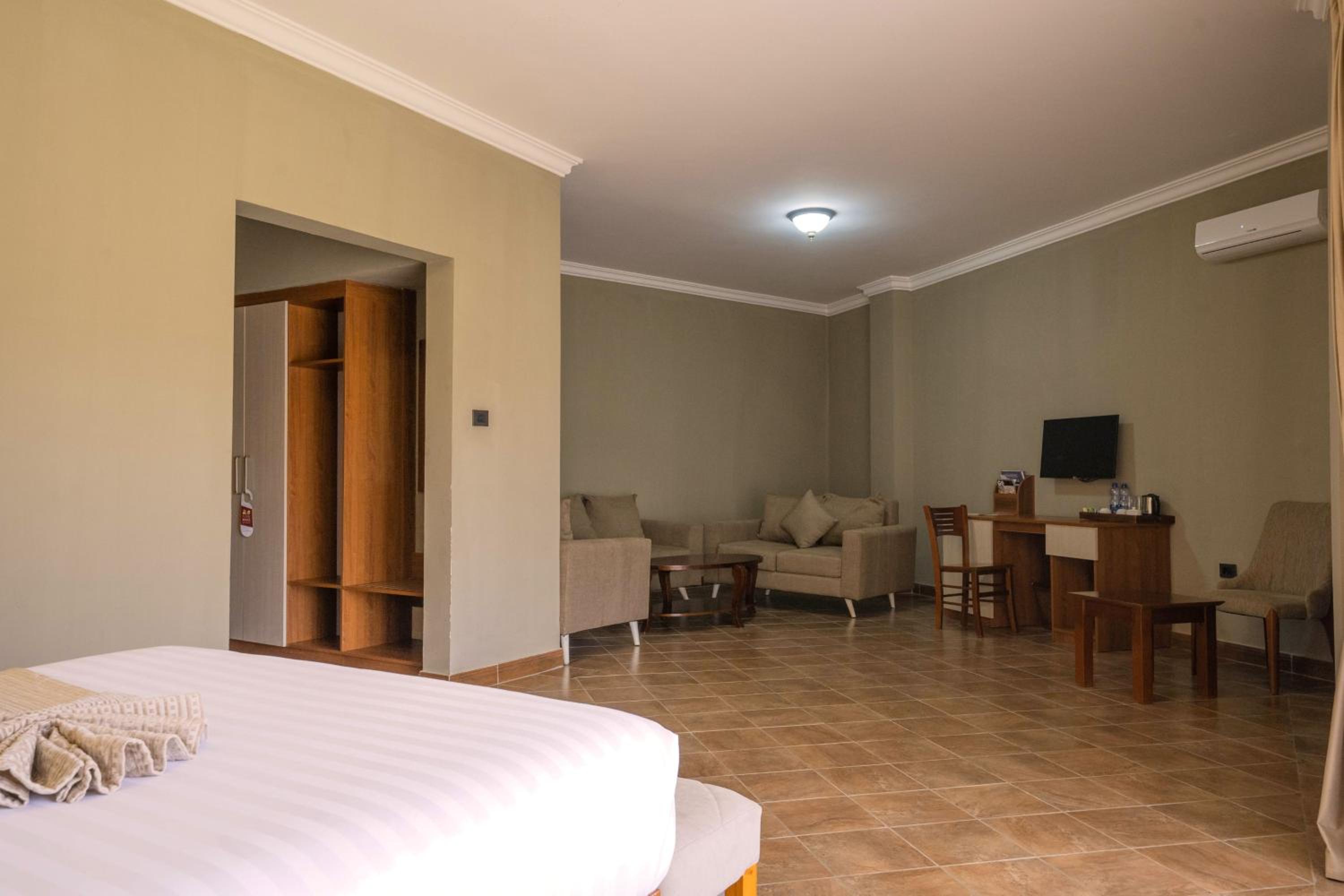 Junior Suite