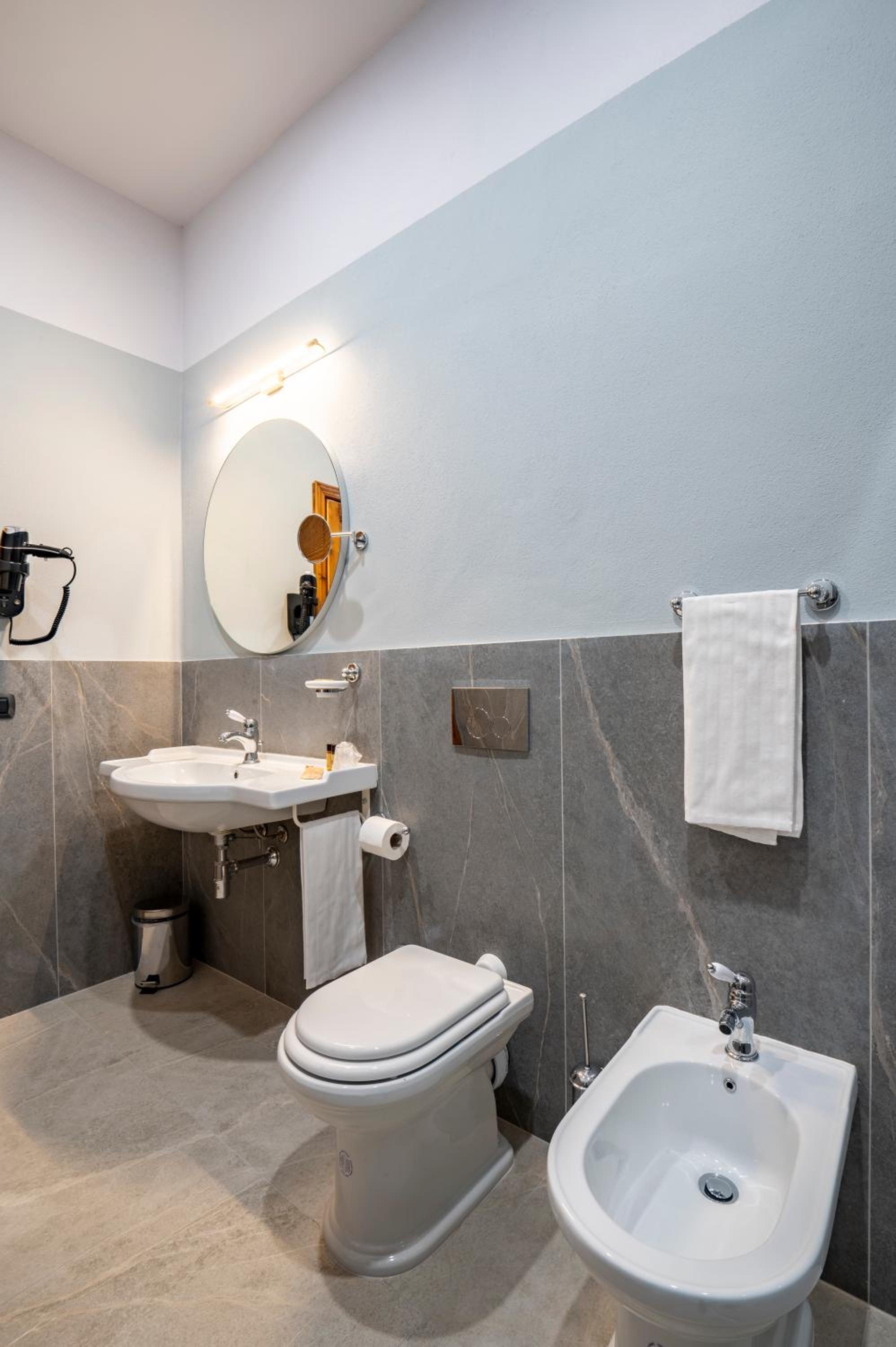 Junior Suite - Photo 3