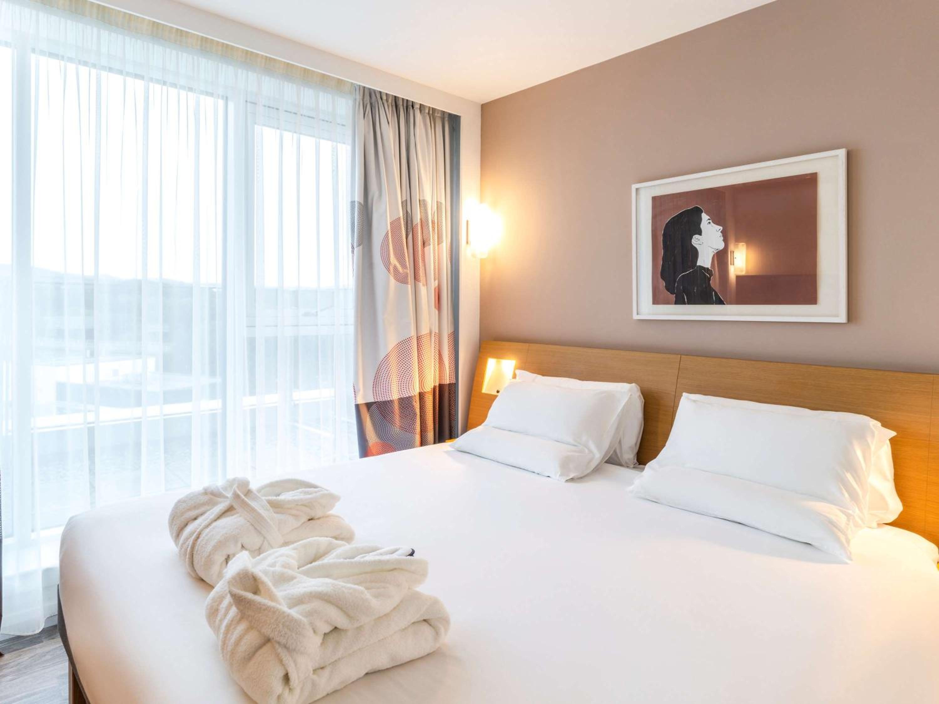 Executive Queen Room with Balcony photo 1