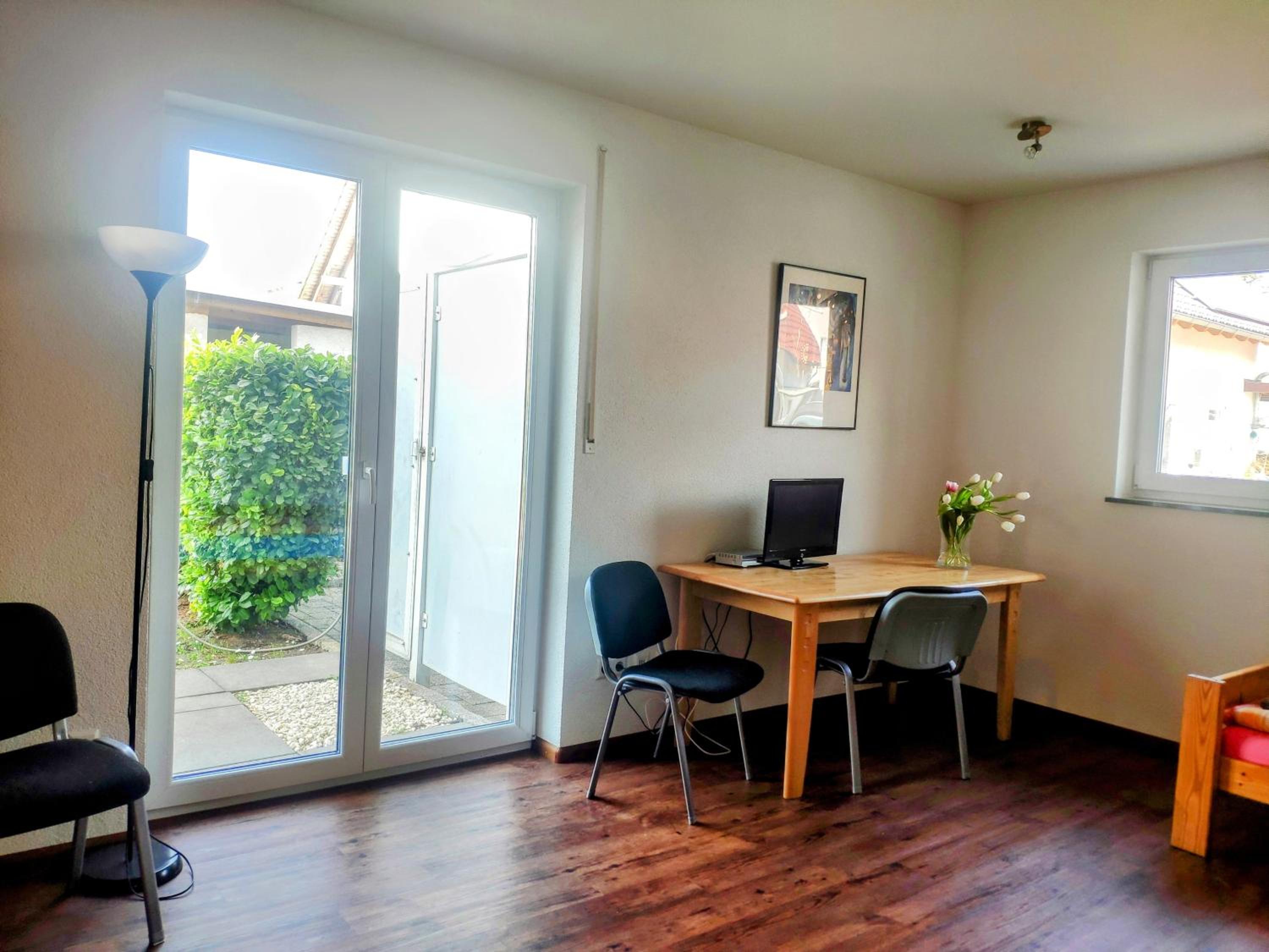 Standard Twin Room With Garden View photo 3
