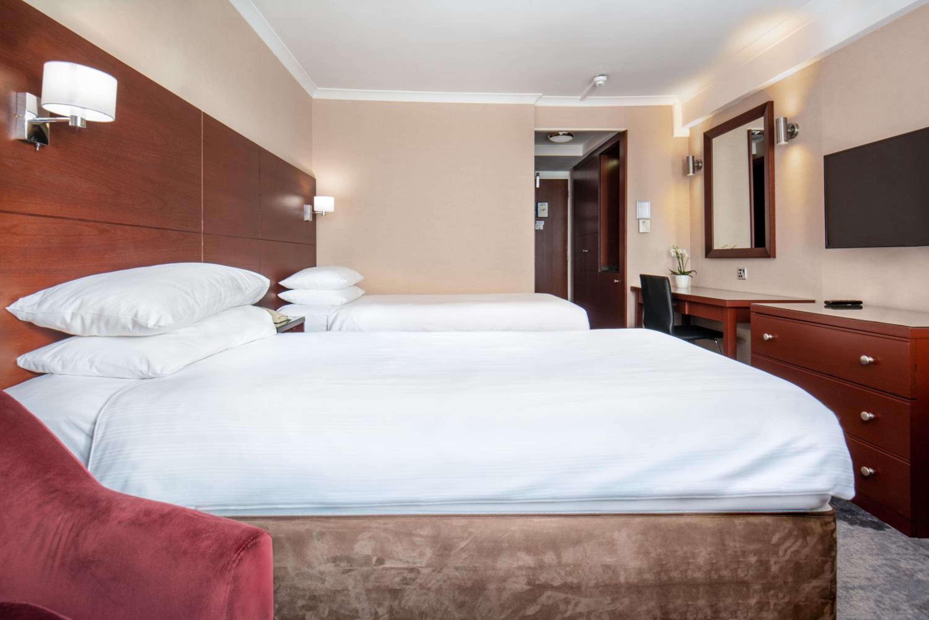 Standard Twin Room photo 2