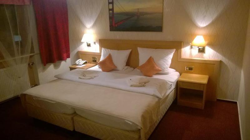 Double Room photo 2