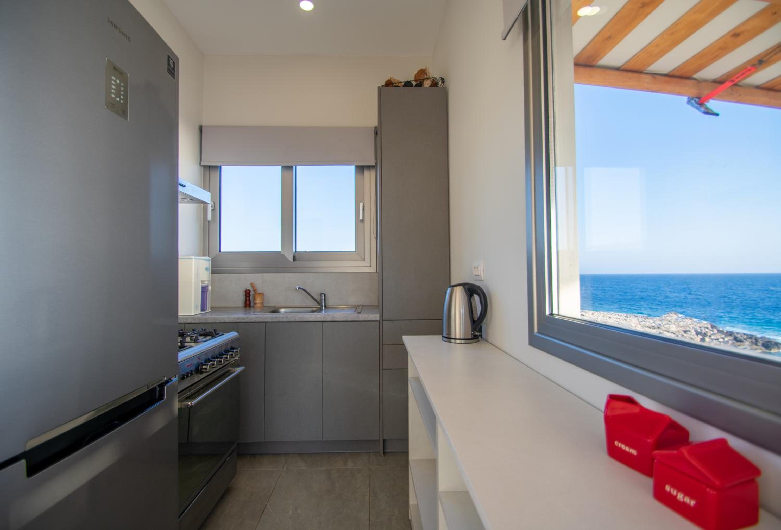One-Bedroom House photo 2