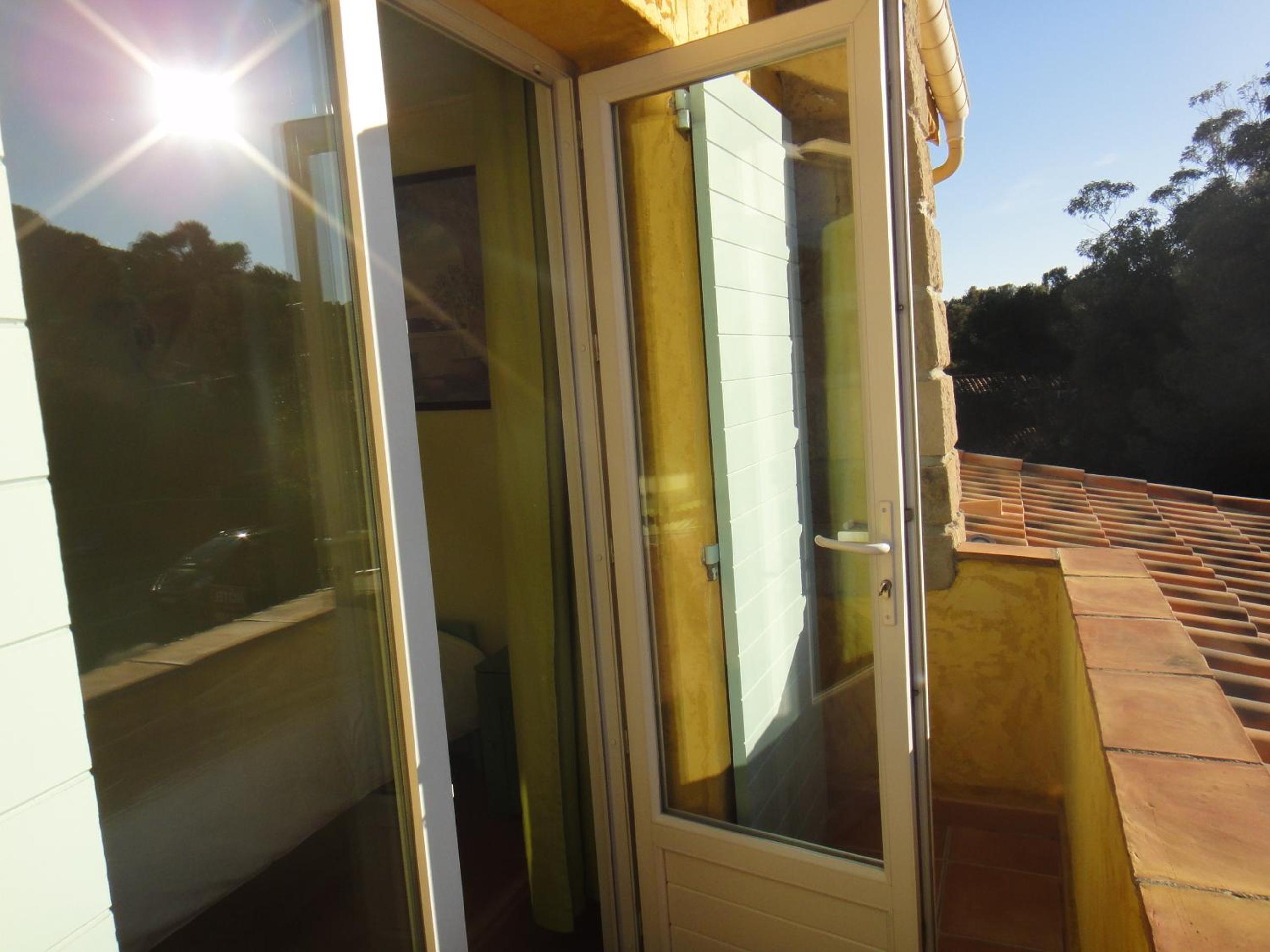 Triple Room Road Side - Photo 8