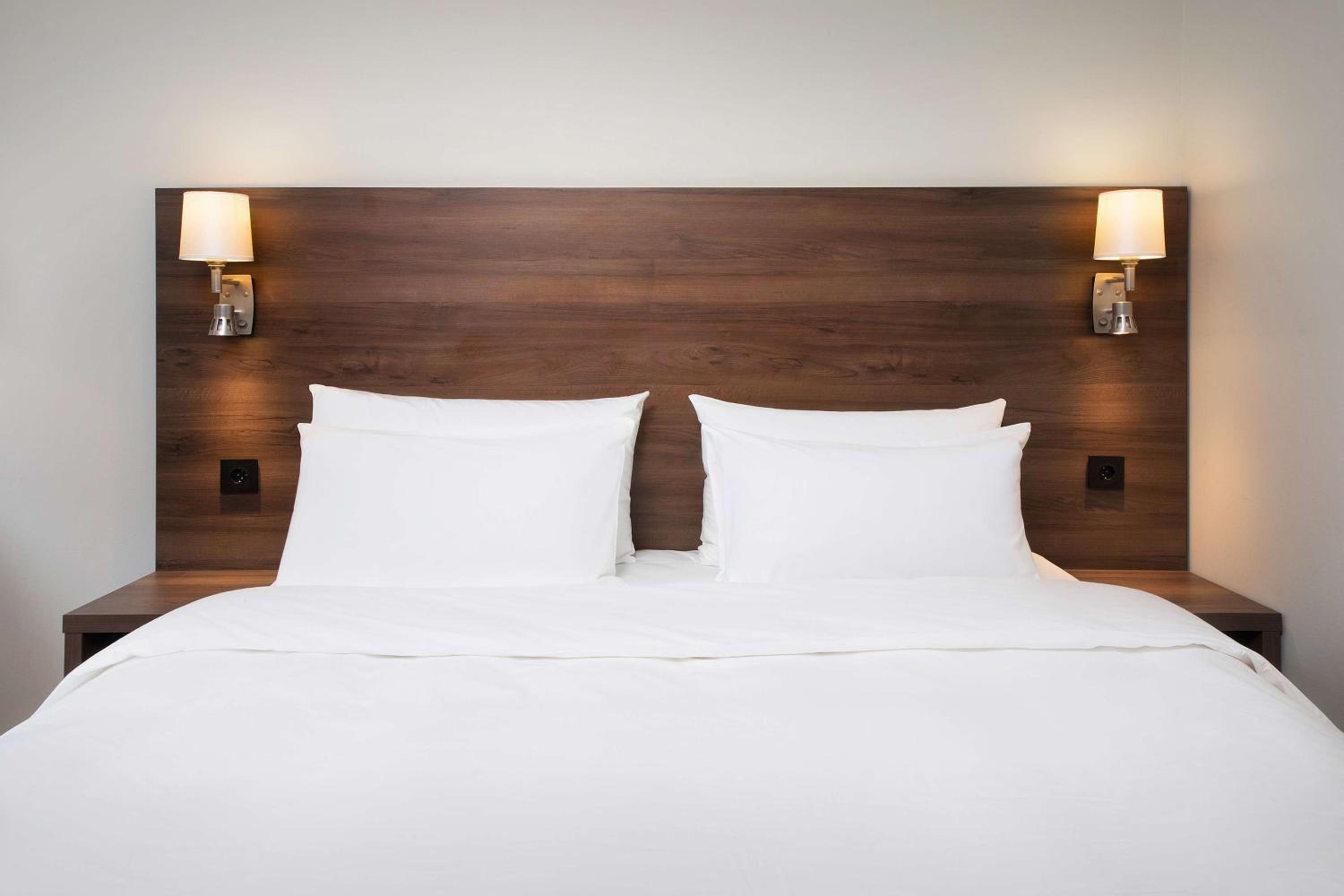 Standard Room - Photo 11