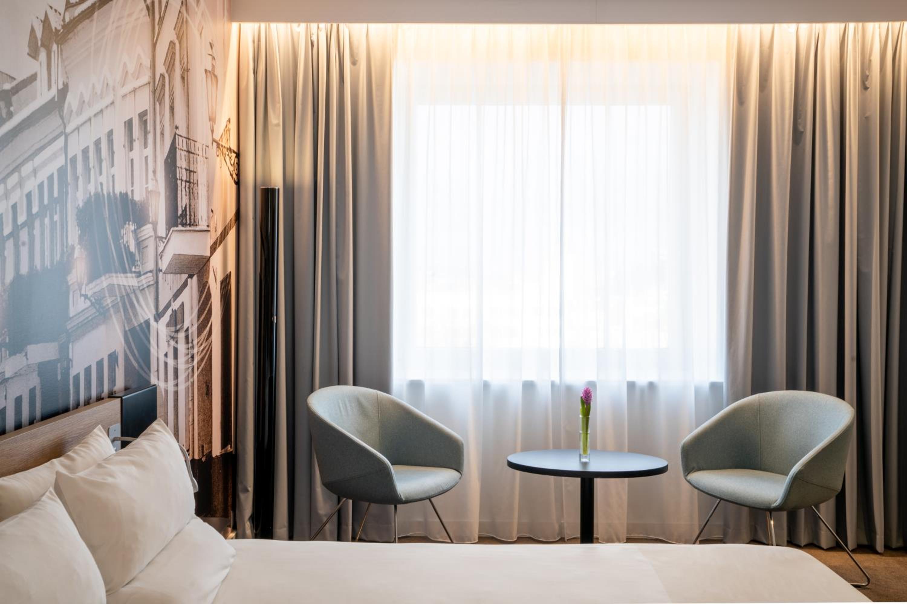 Superior Queen Room - Photo 8
