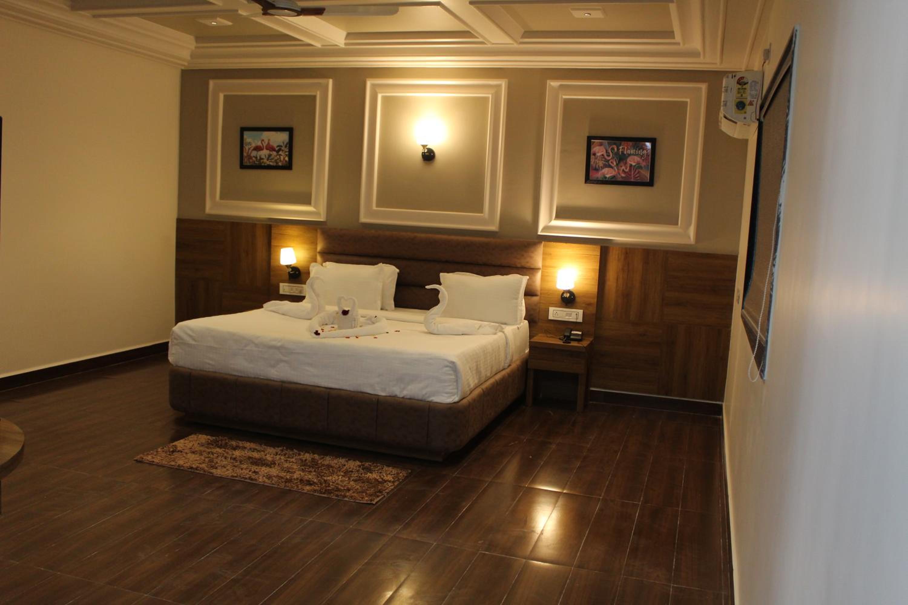 Suite - Photo 9