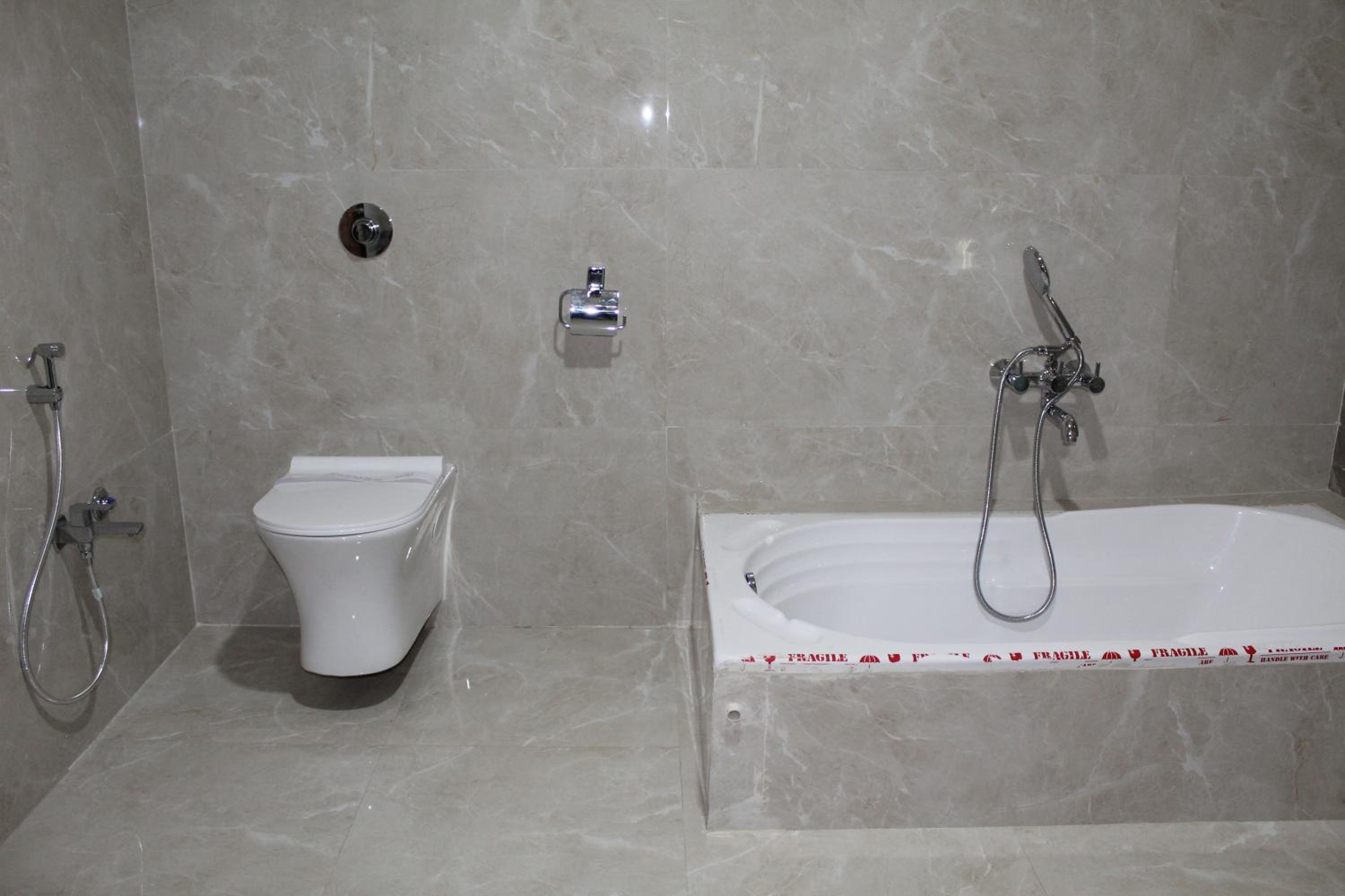 Suite - Photo 6