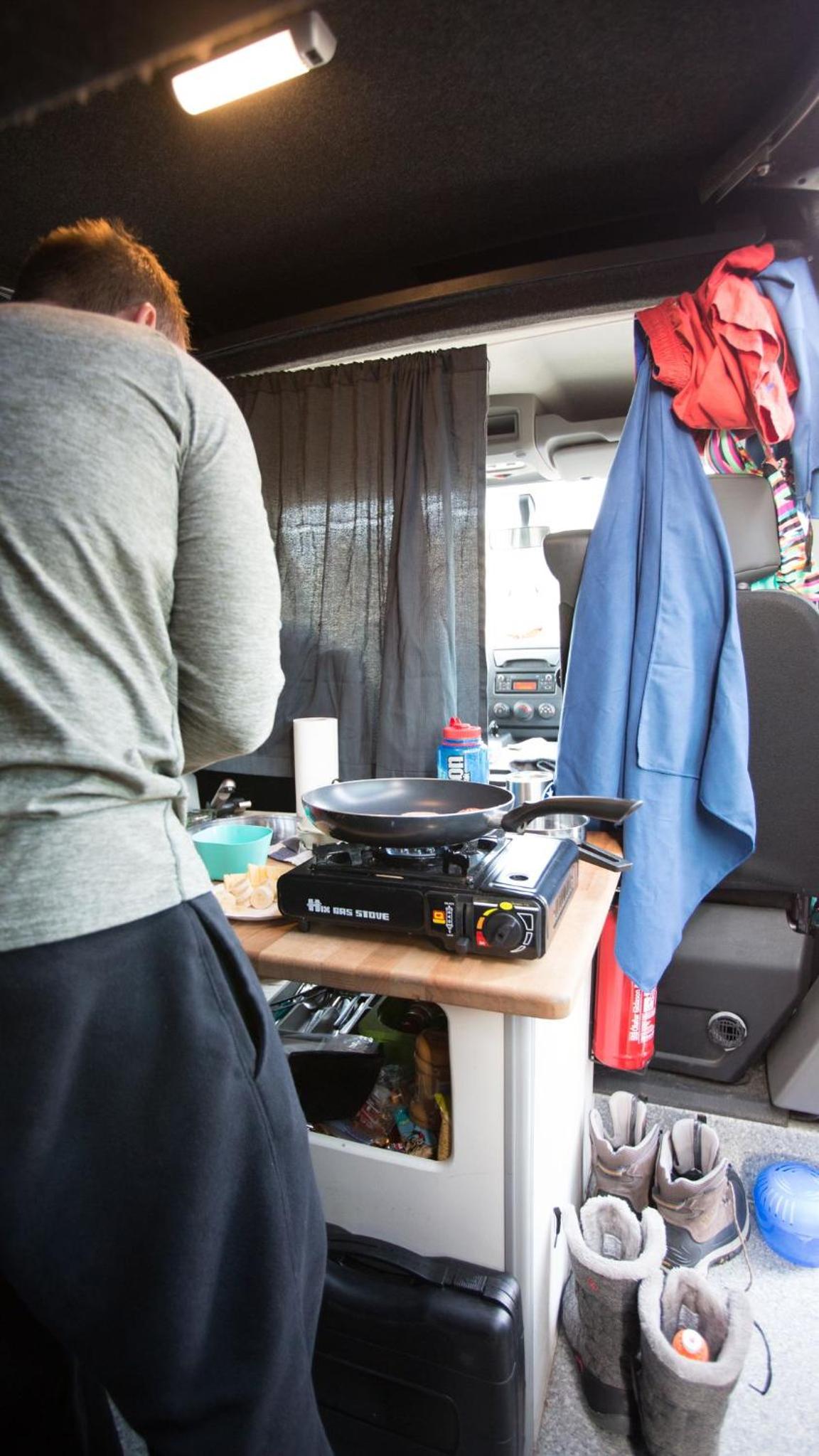 Manual Renault Master C Campervan or similar (with heater)   photo 1
