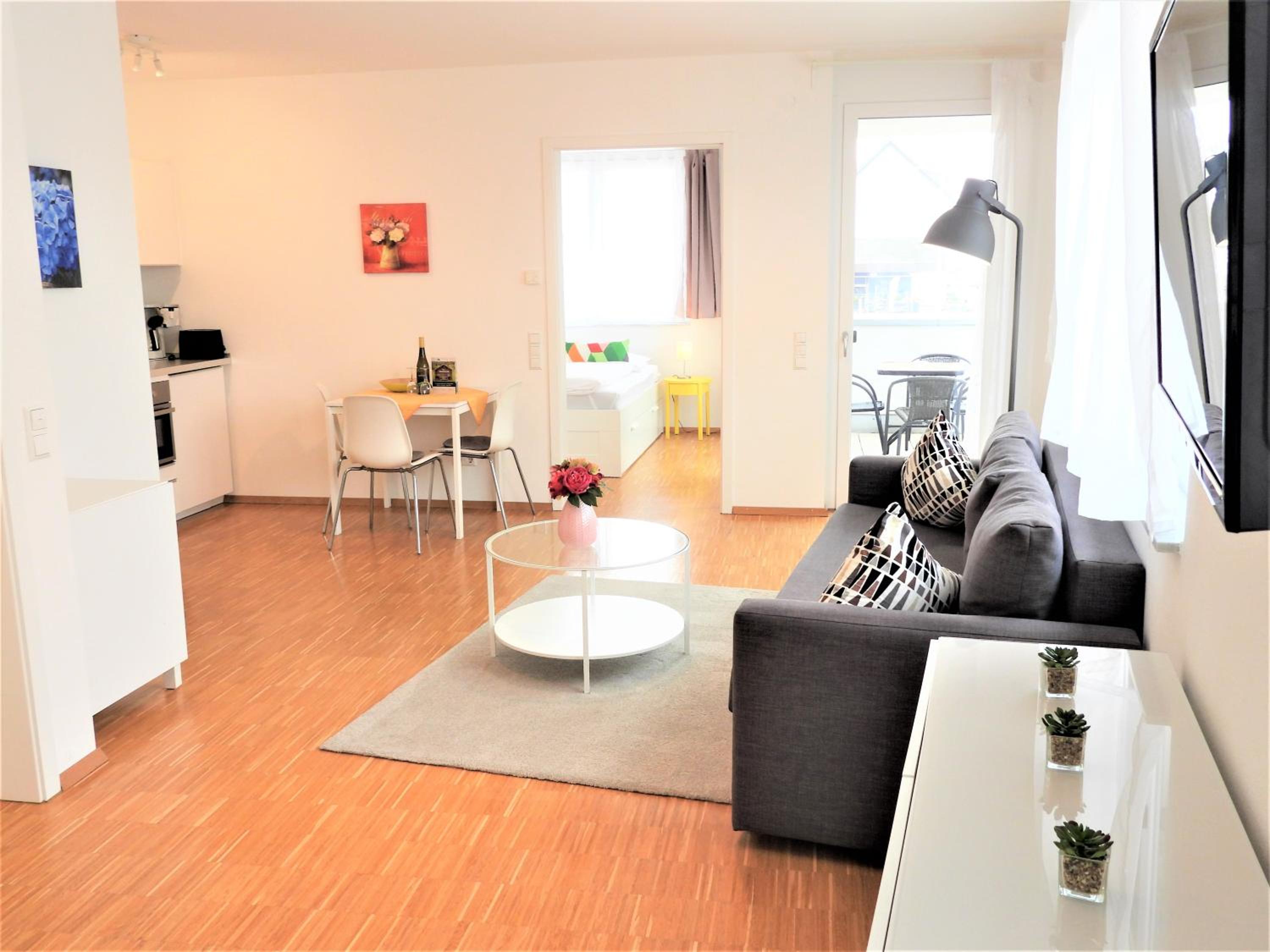 One-Bedroom Apartment L5 photo 1