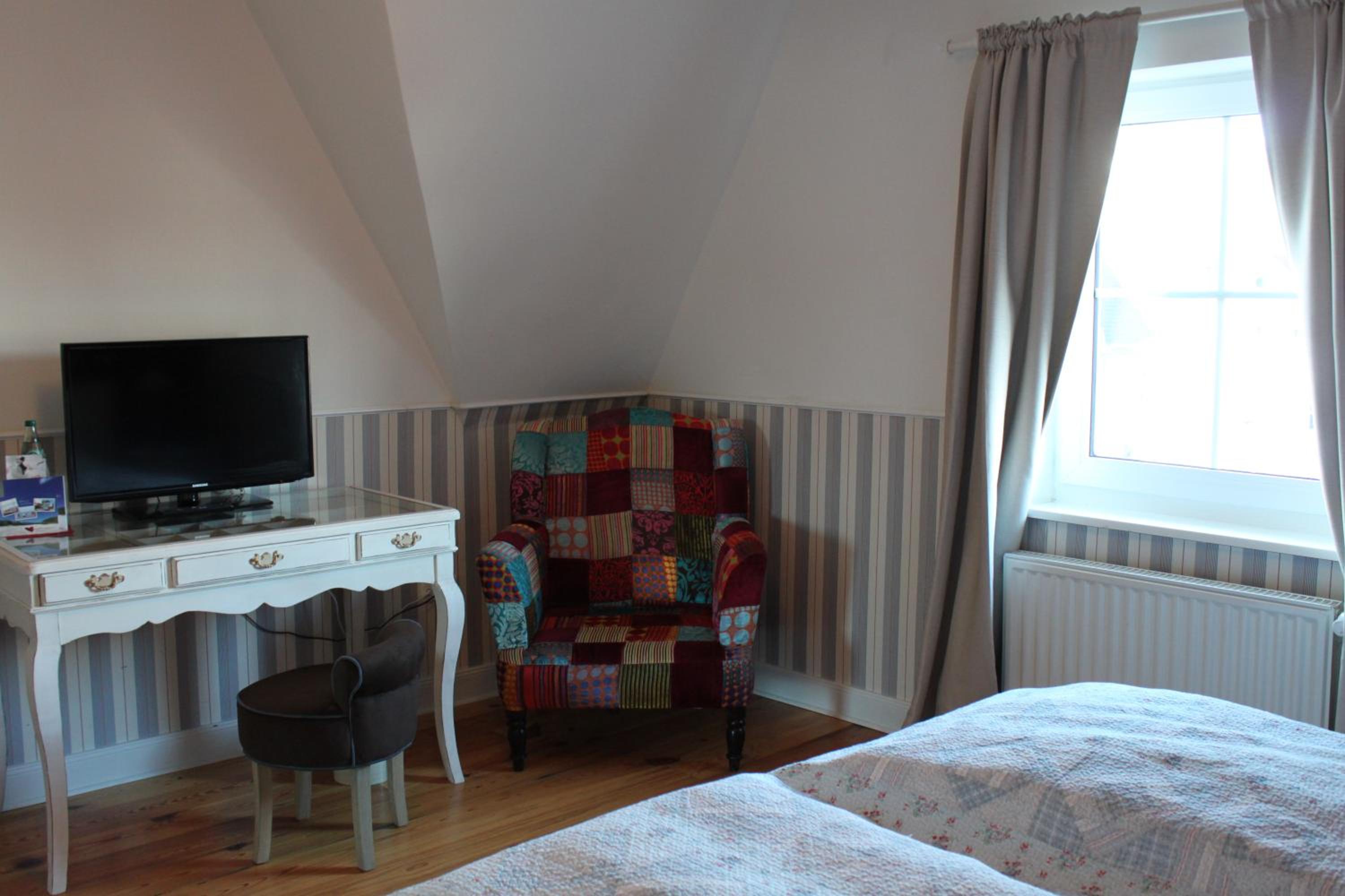 Standard Double Room photo 3