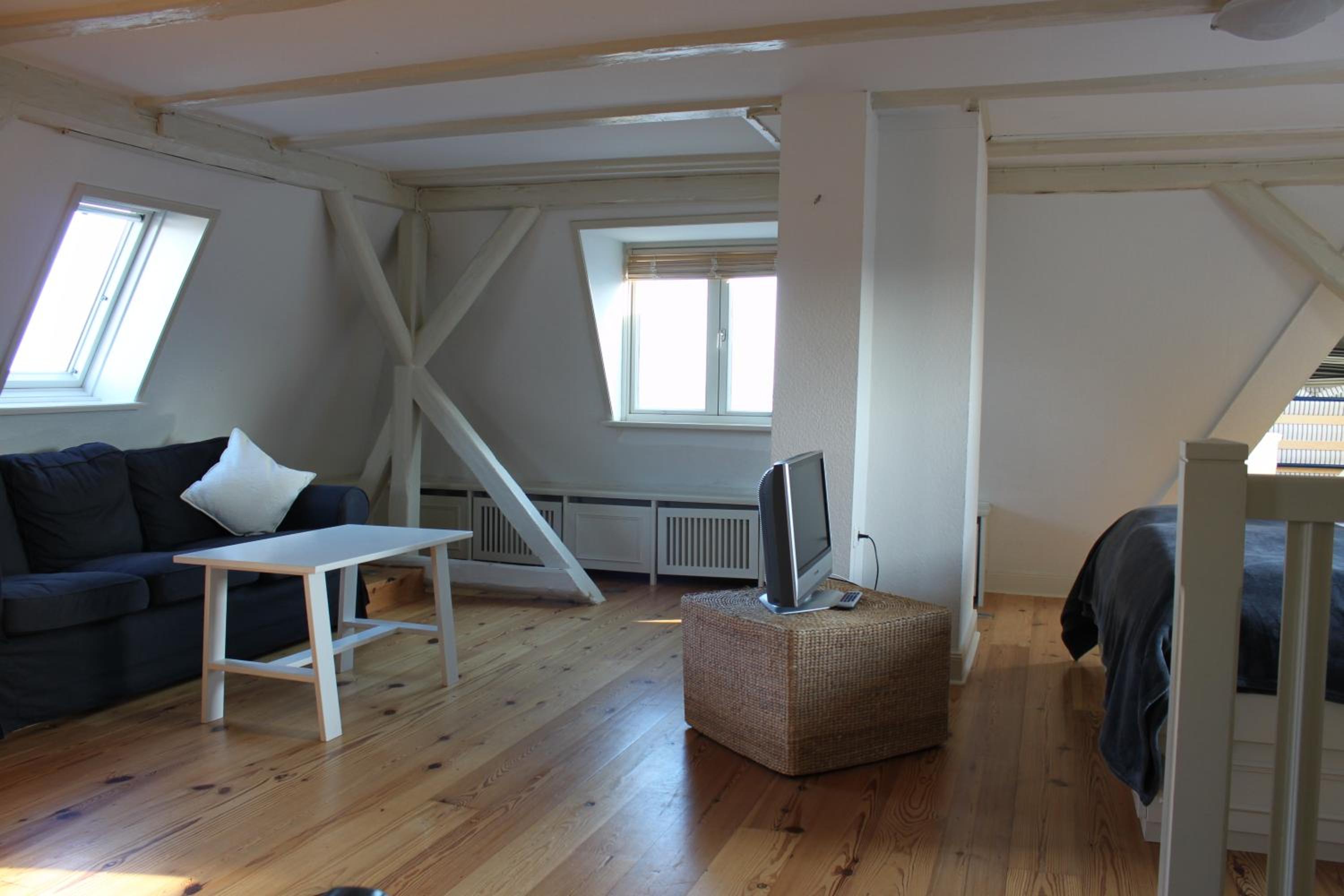 Studio photo 2