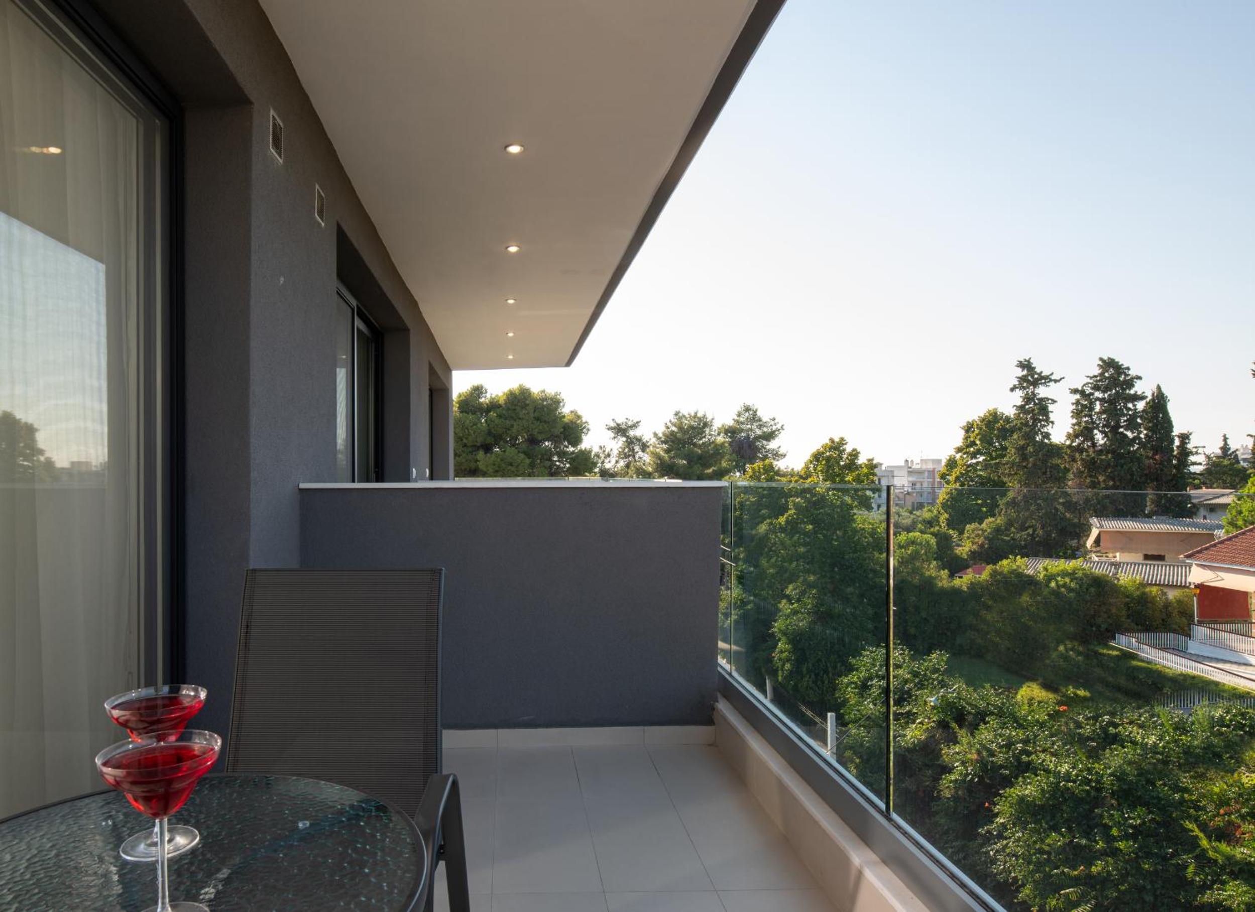 Studio with Garden View - Photo 7