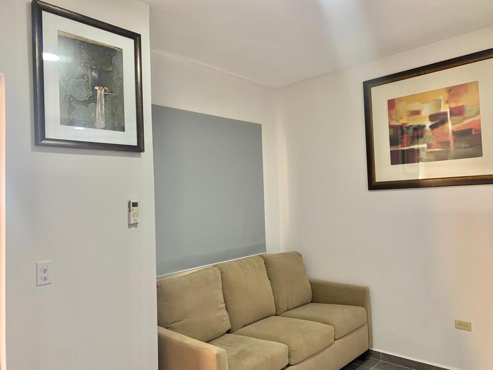 Apartment photo 2