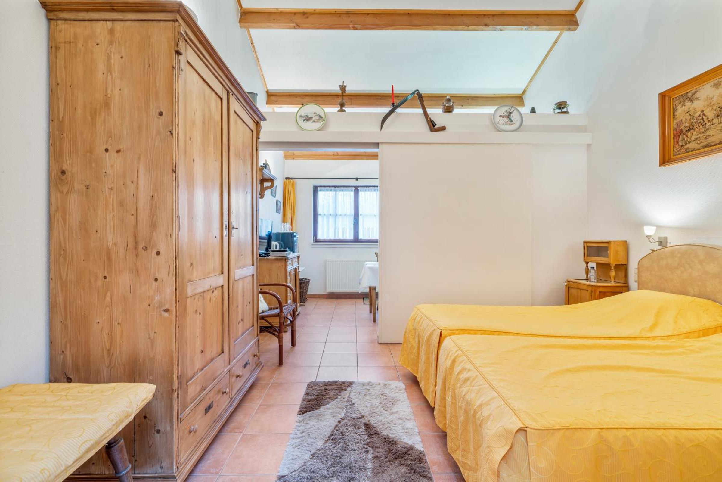 Double Room - Photo 13