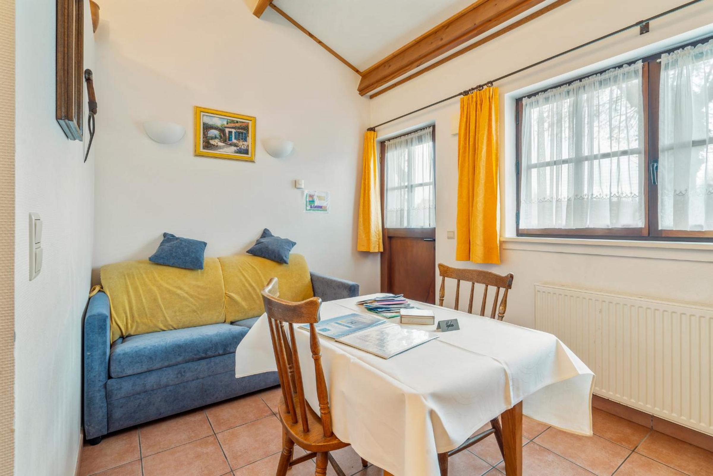 Double Room - Photo 22