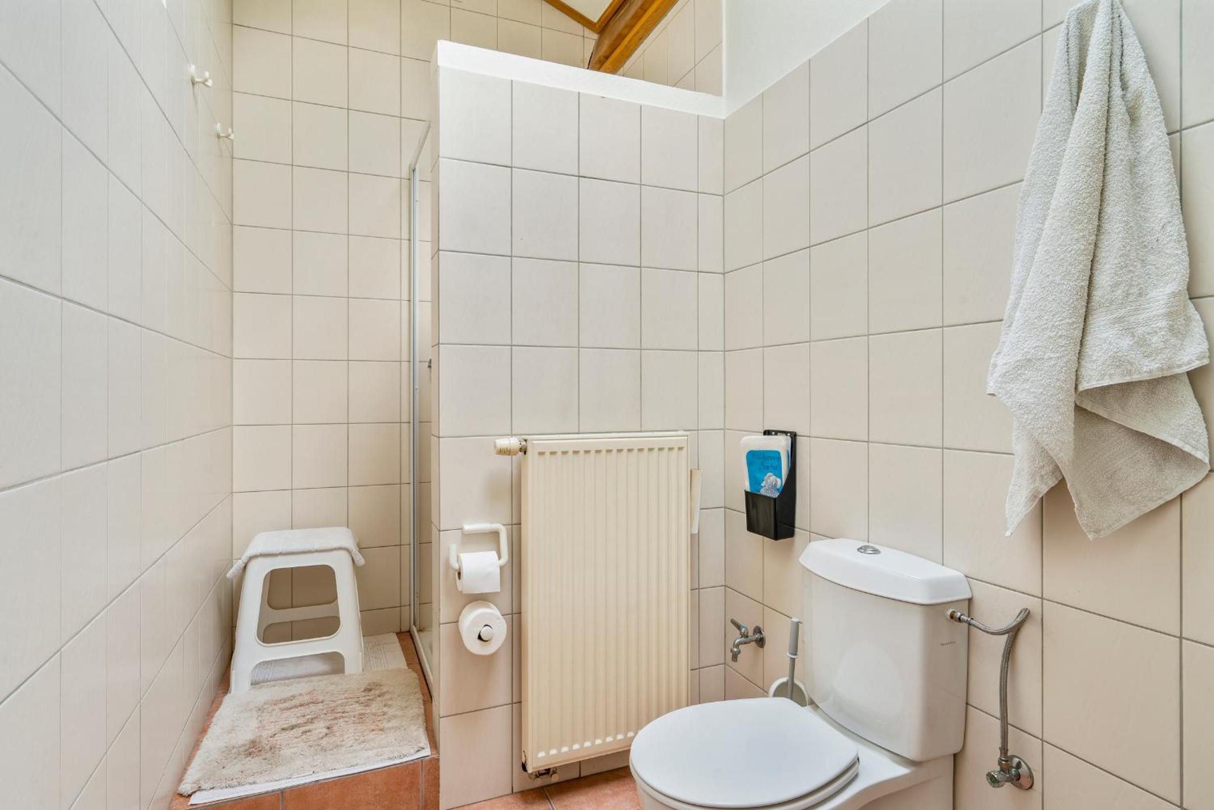 Double Room - Photo 32