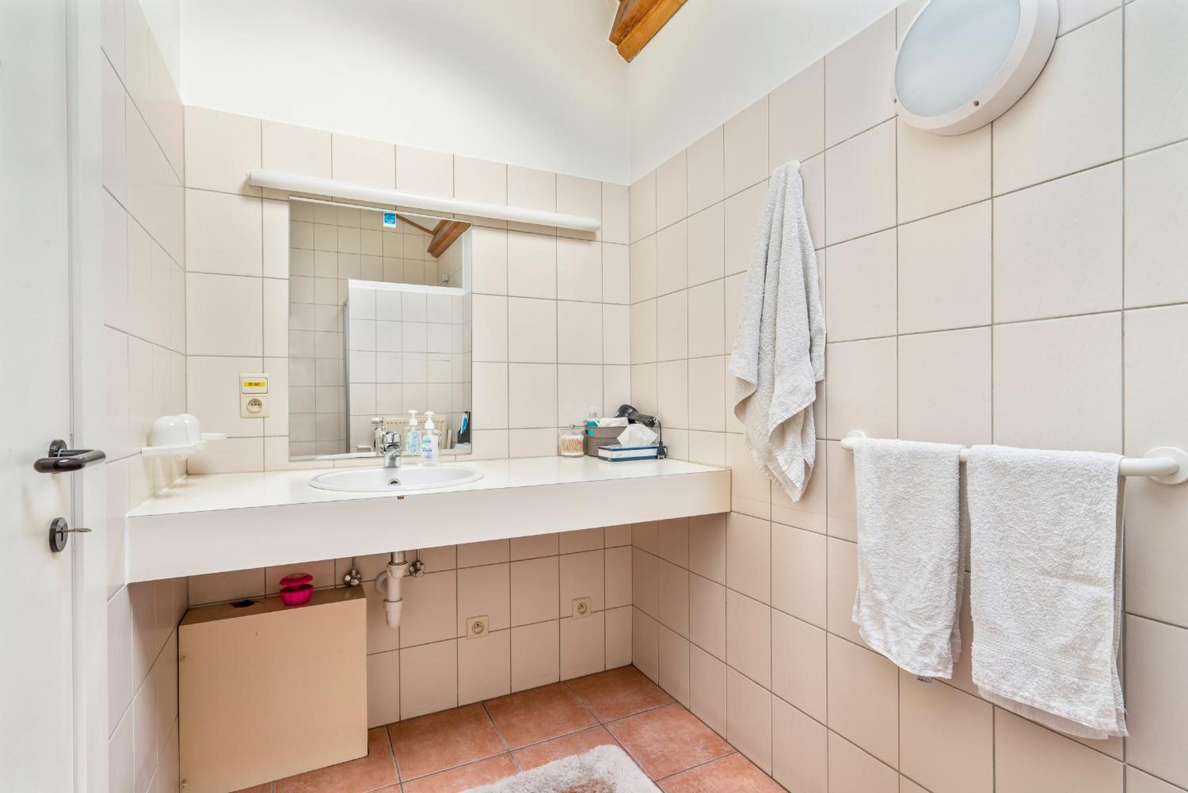 Double Room - Photo 31