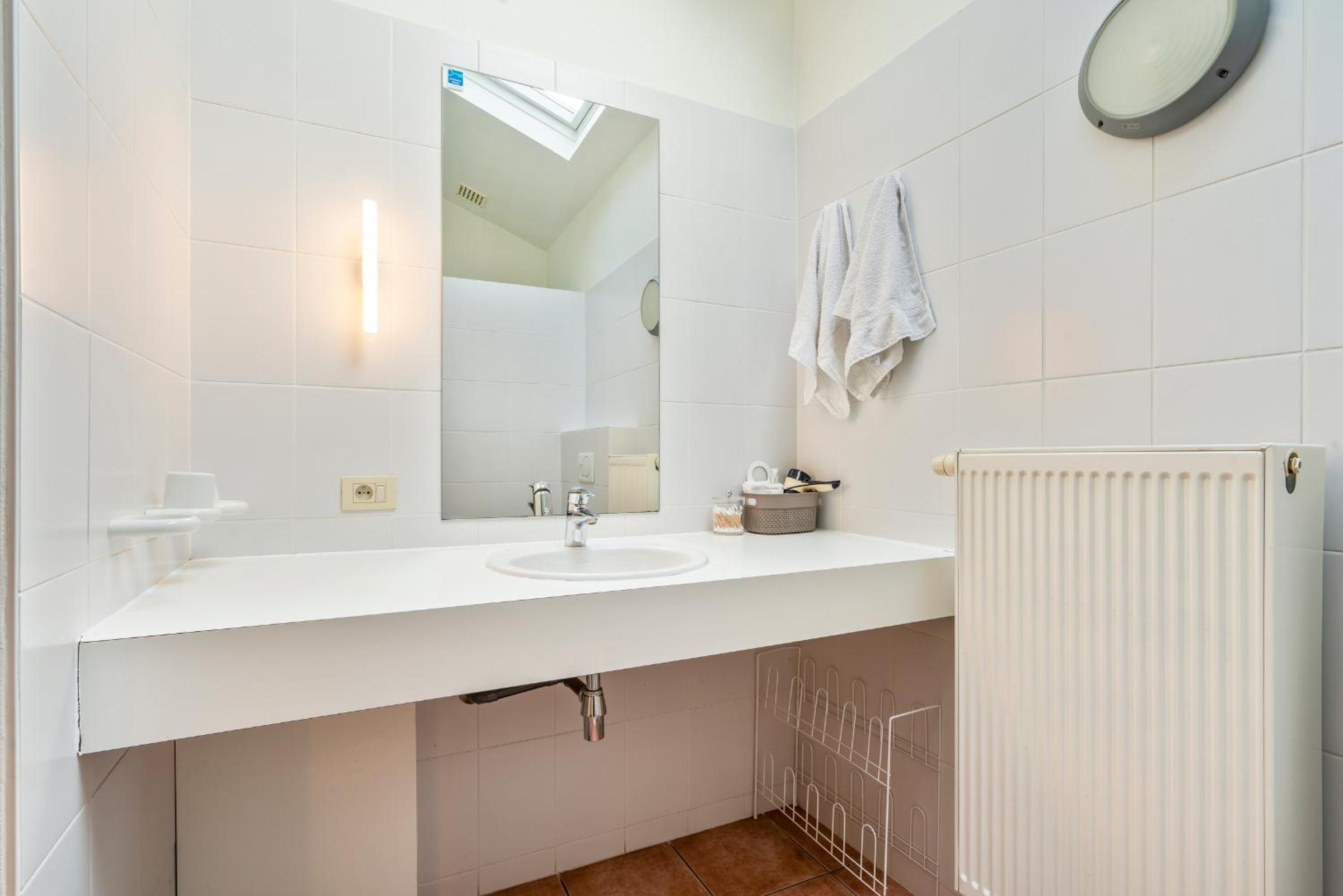 Double Room - Photo 45