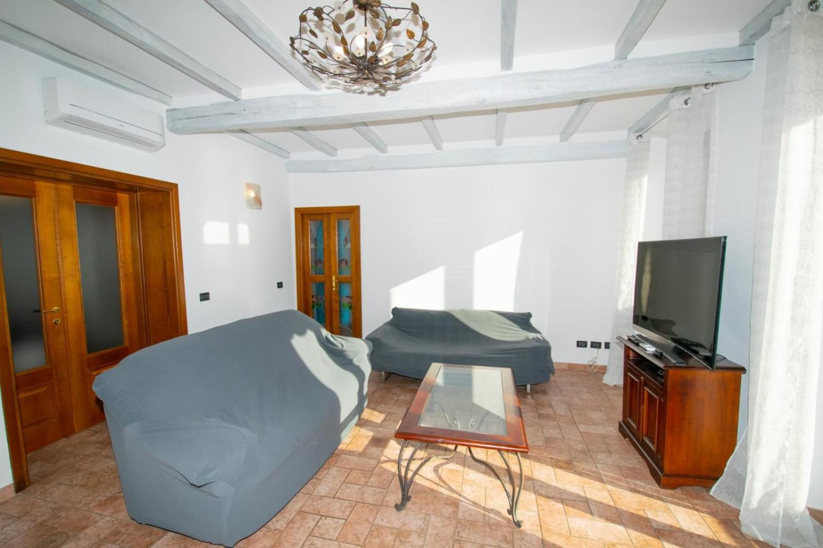Apartment With Sea View photo 3