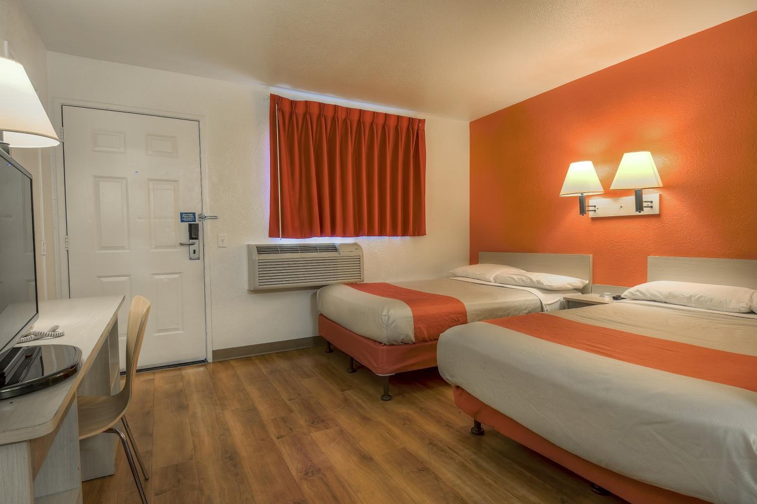 Deluxe Quadruple Room photo 1