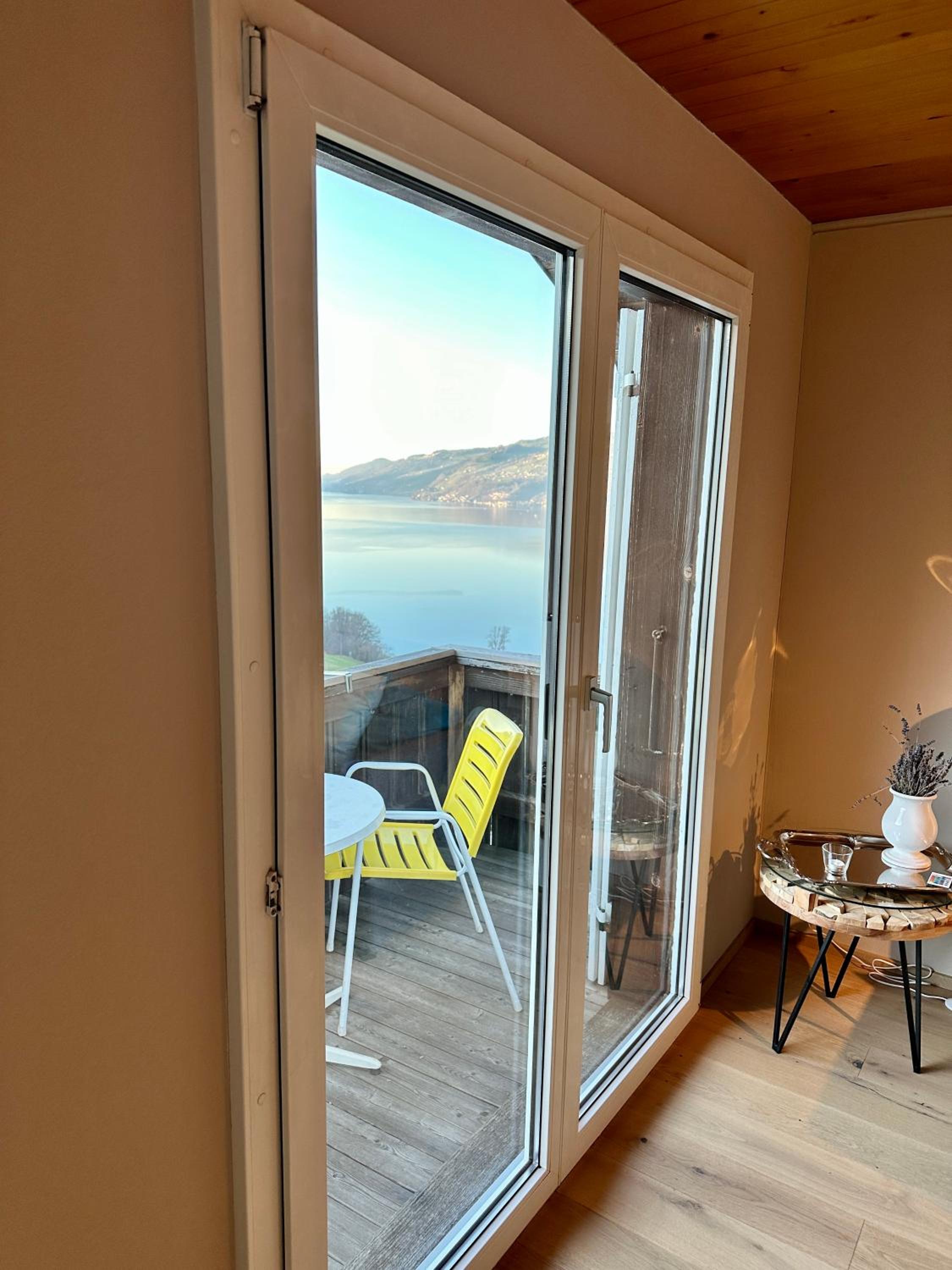 Apartment with Lake View photo 3