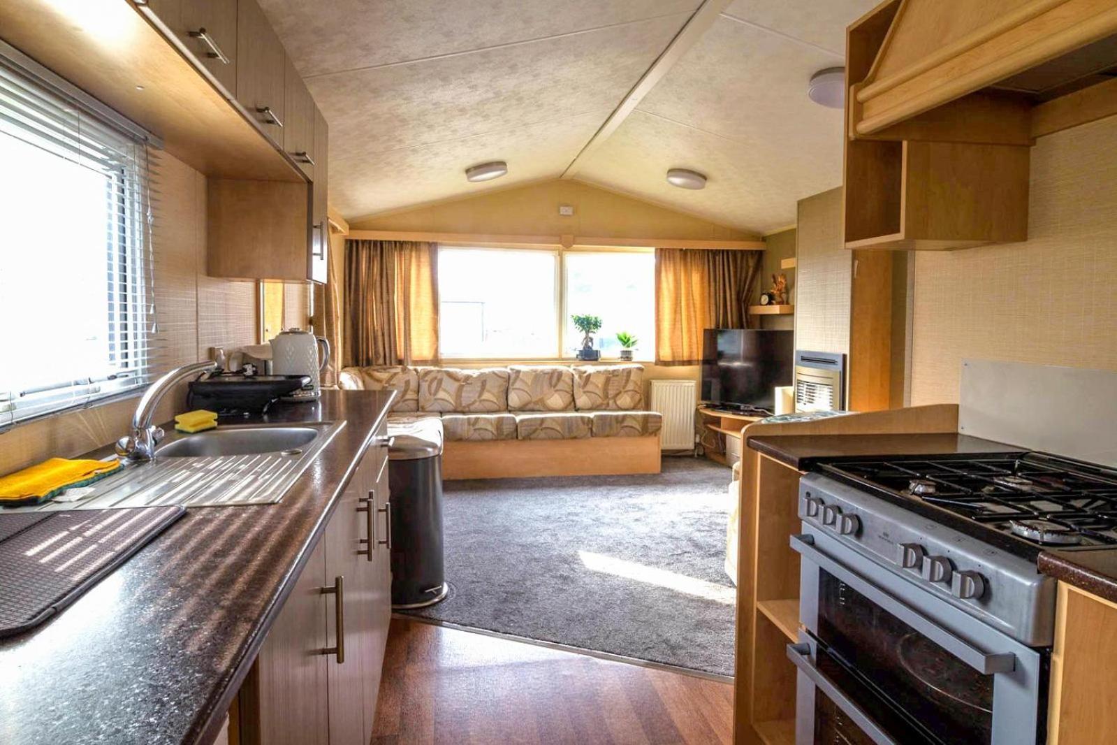 Three-Bedroom Mobile Home photo 2