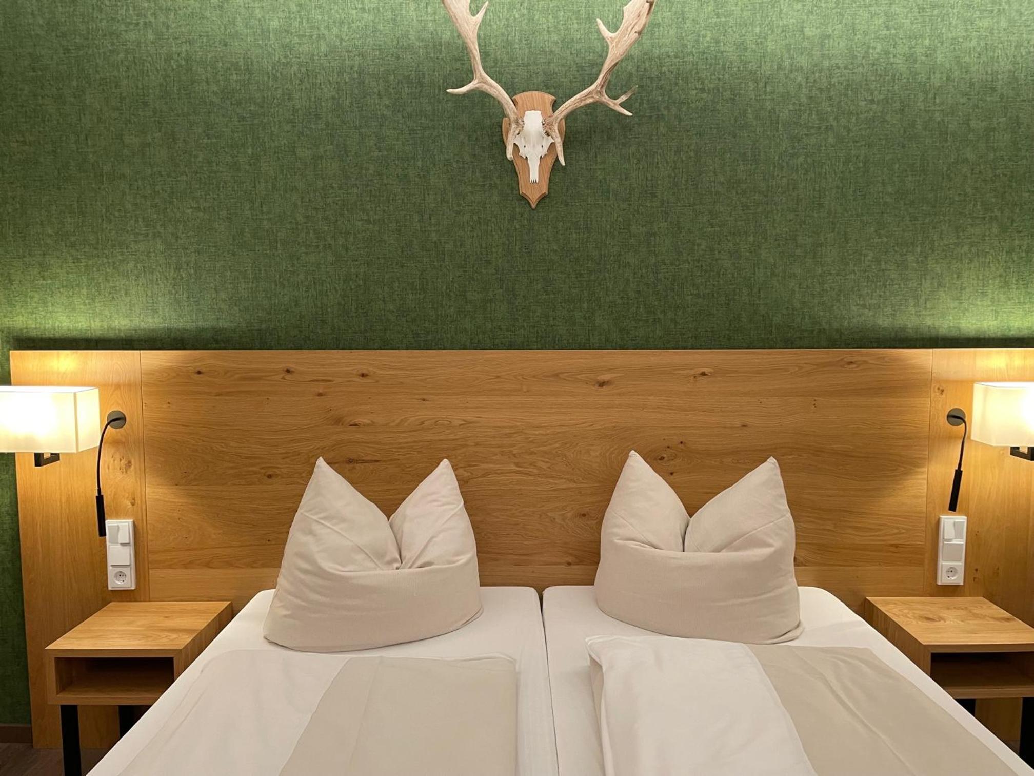 Standard Double Room - Photo 2