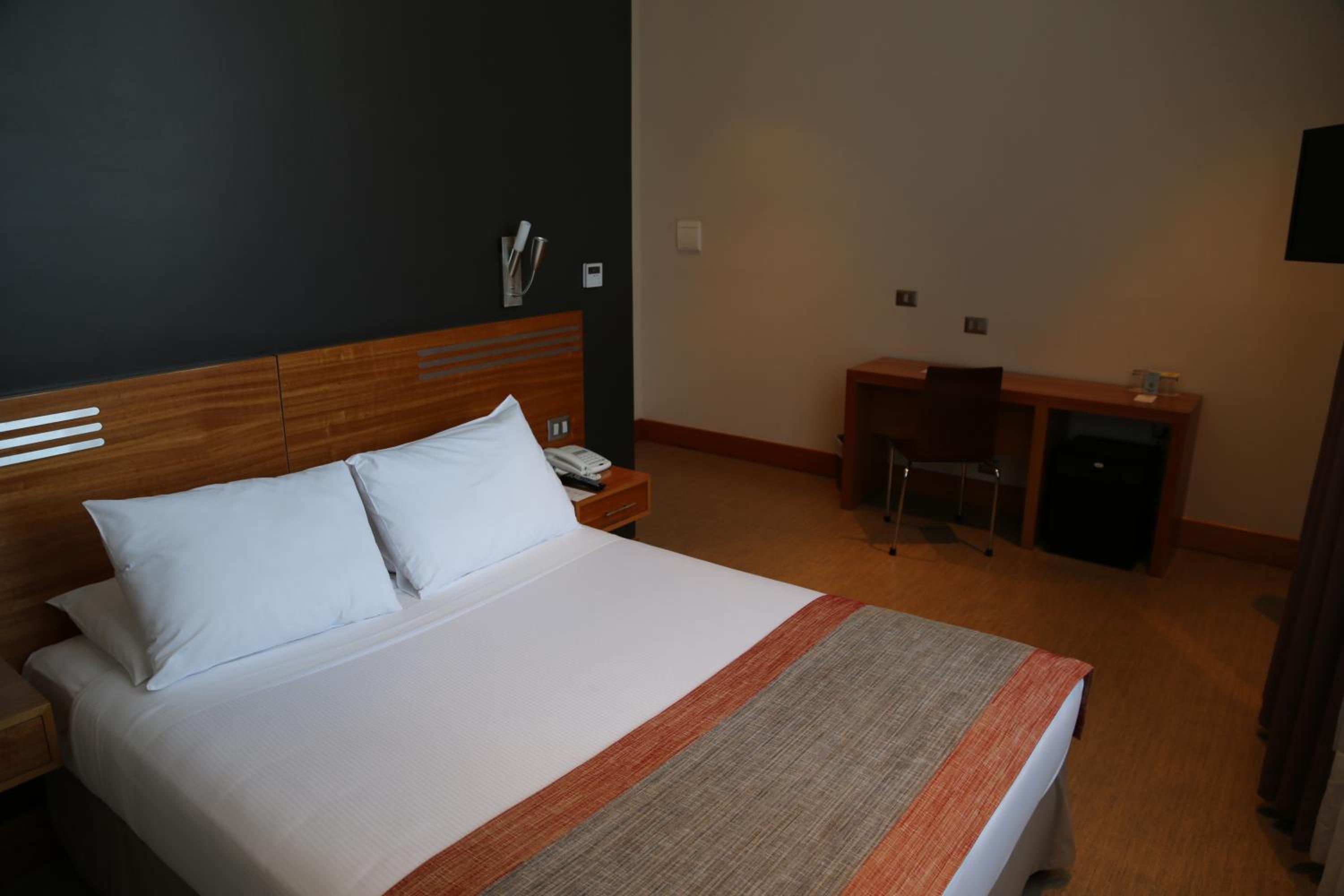 Standard Double Room photo 2