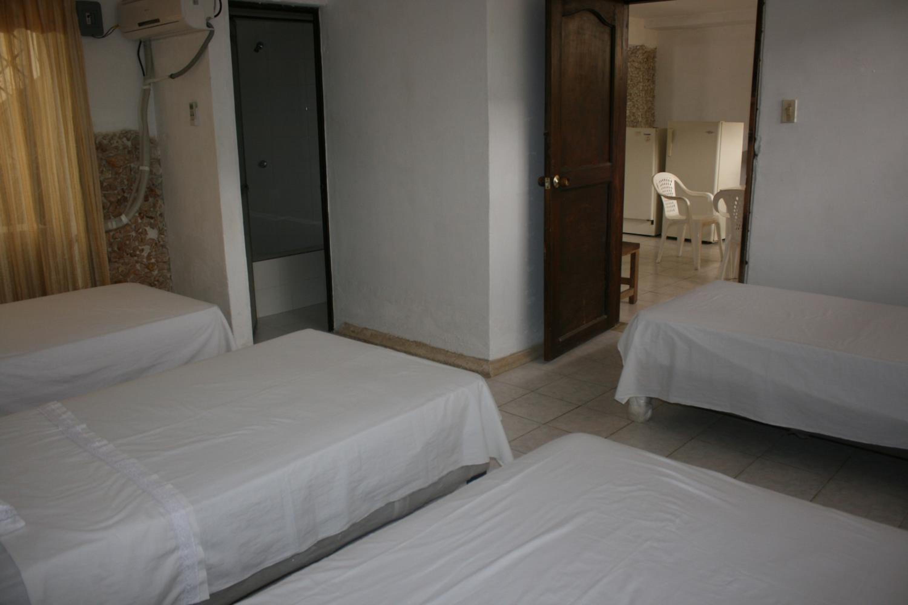 Triple Room photo 2
