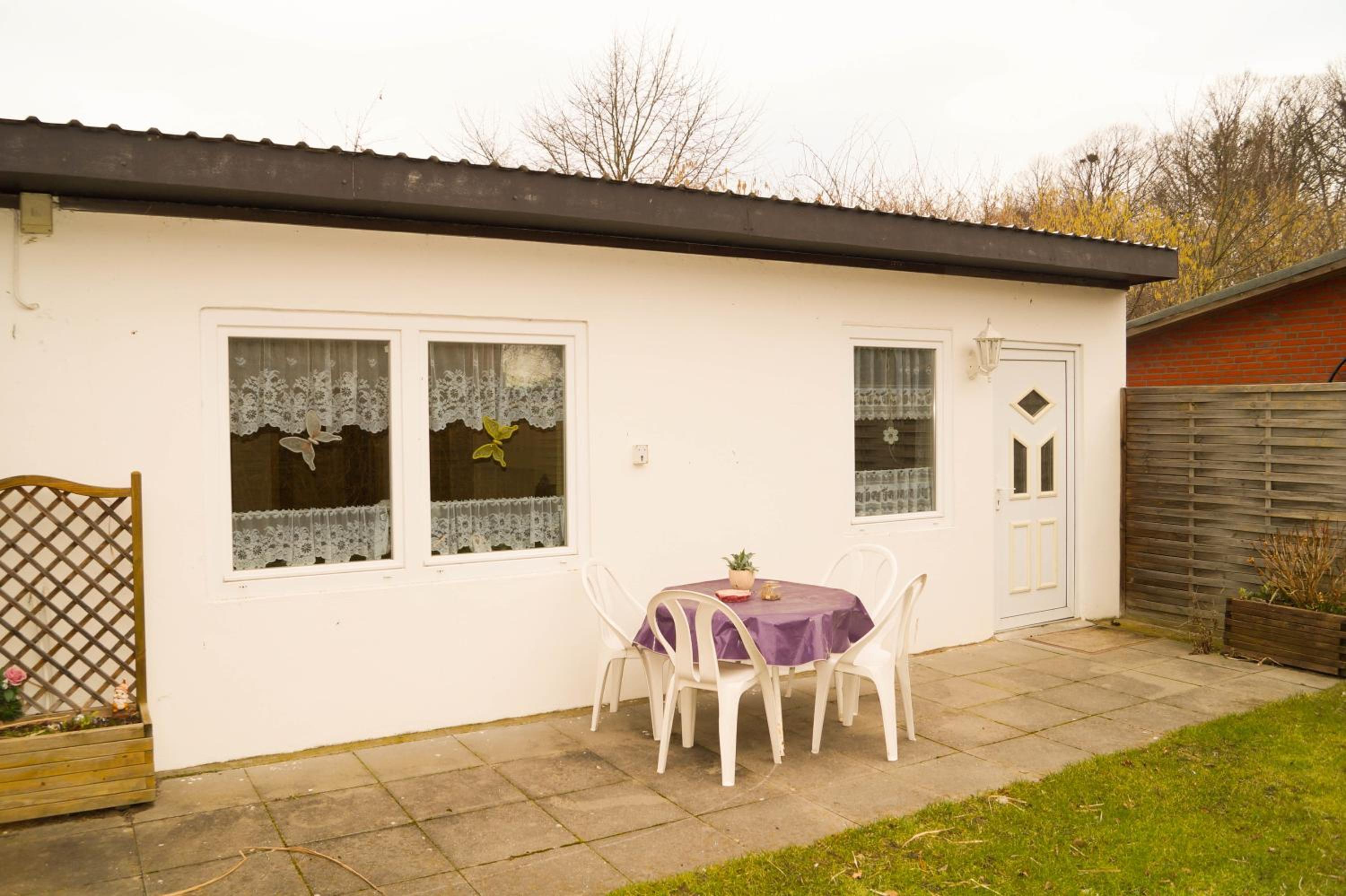 Three-Bedroom Bungalow photo 3