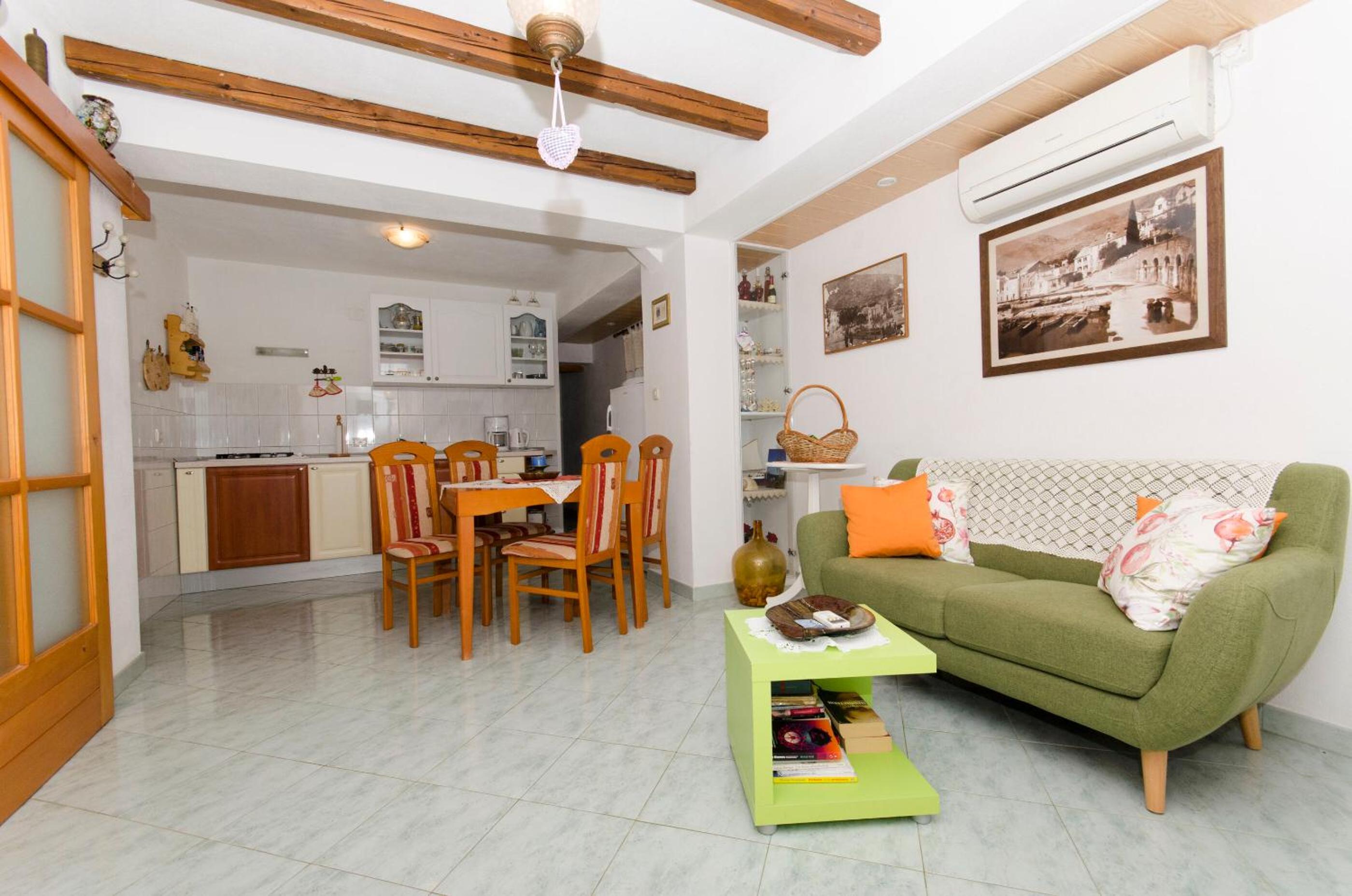 One-Bedroom Vacation Home