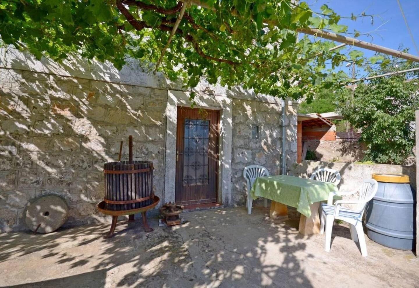 Two-Bedroom Holiday Home photo 3