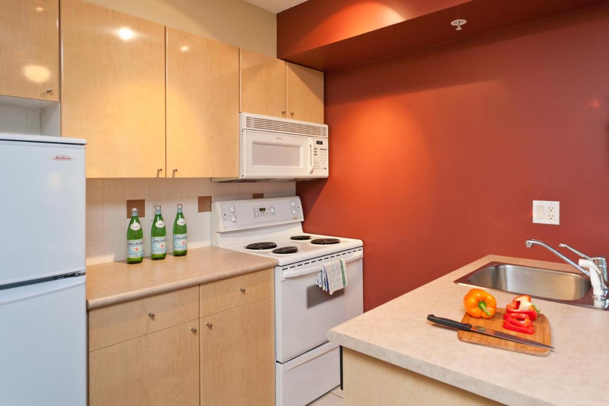 One-Bedroom Apartment with Ocean View photo 2