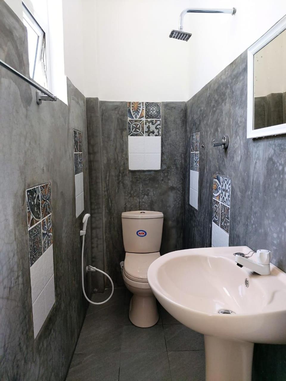 Double Room with Private Bathroom photo 3
