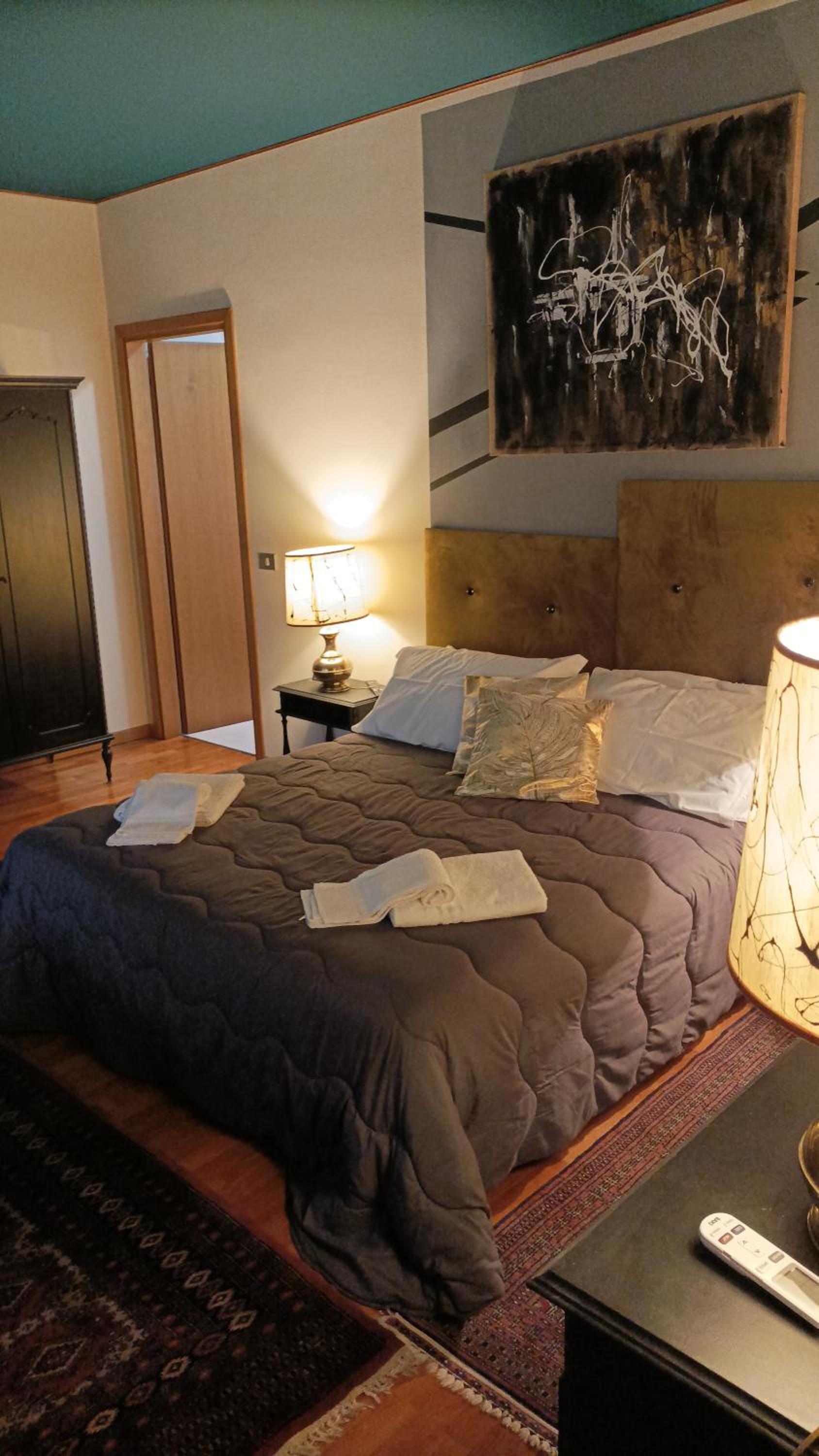 Double Room with Private Bathroom photo 1