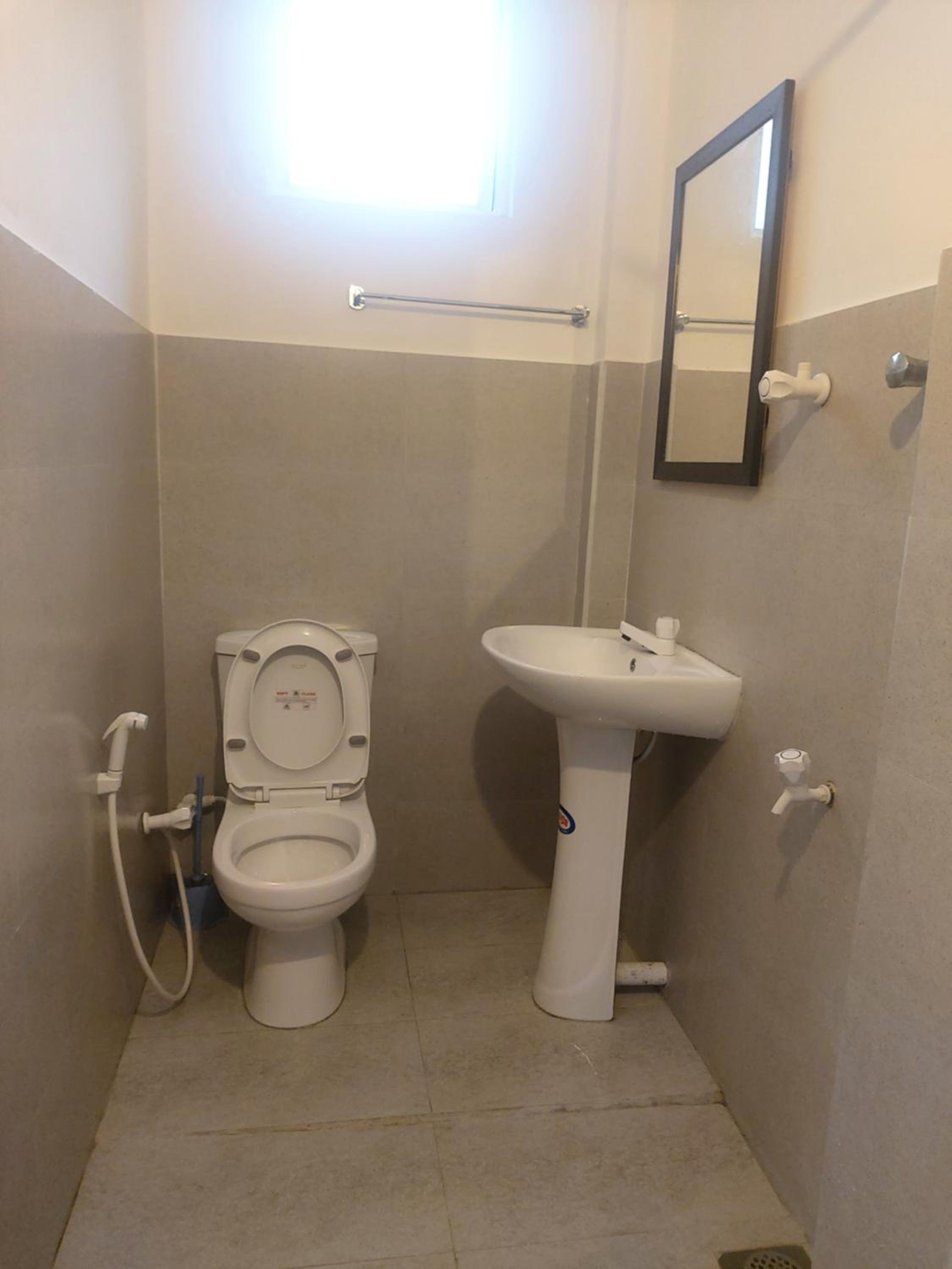 Studio Apartment photo 2