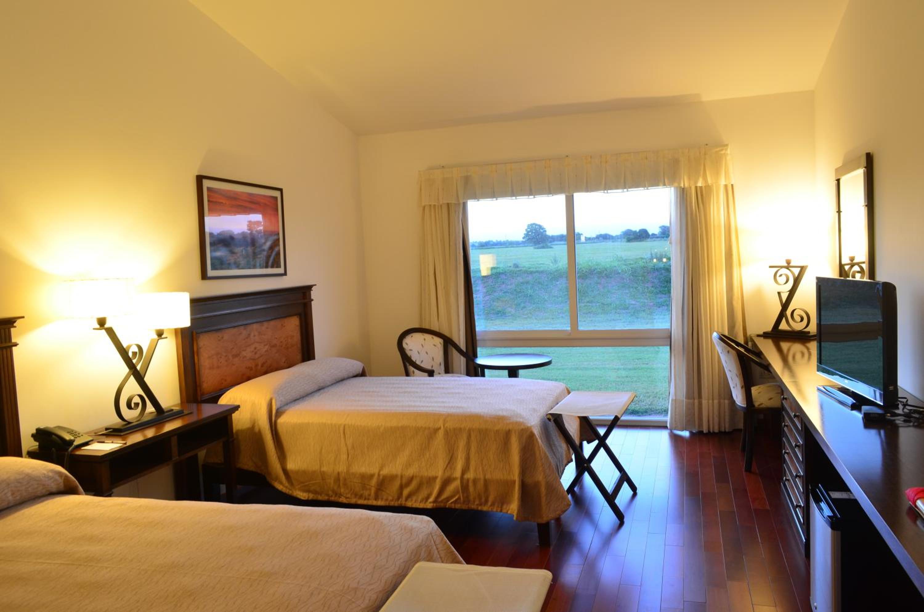 Standard Twin Room photo 3