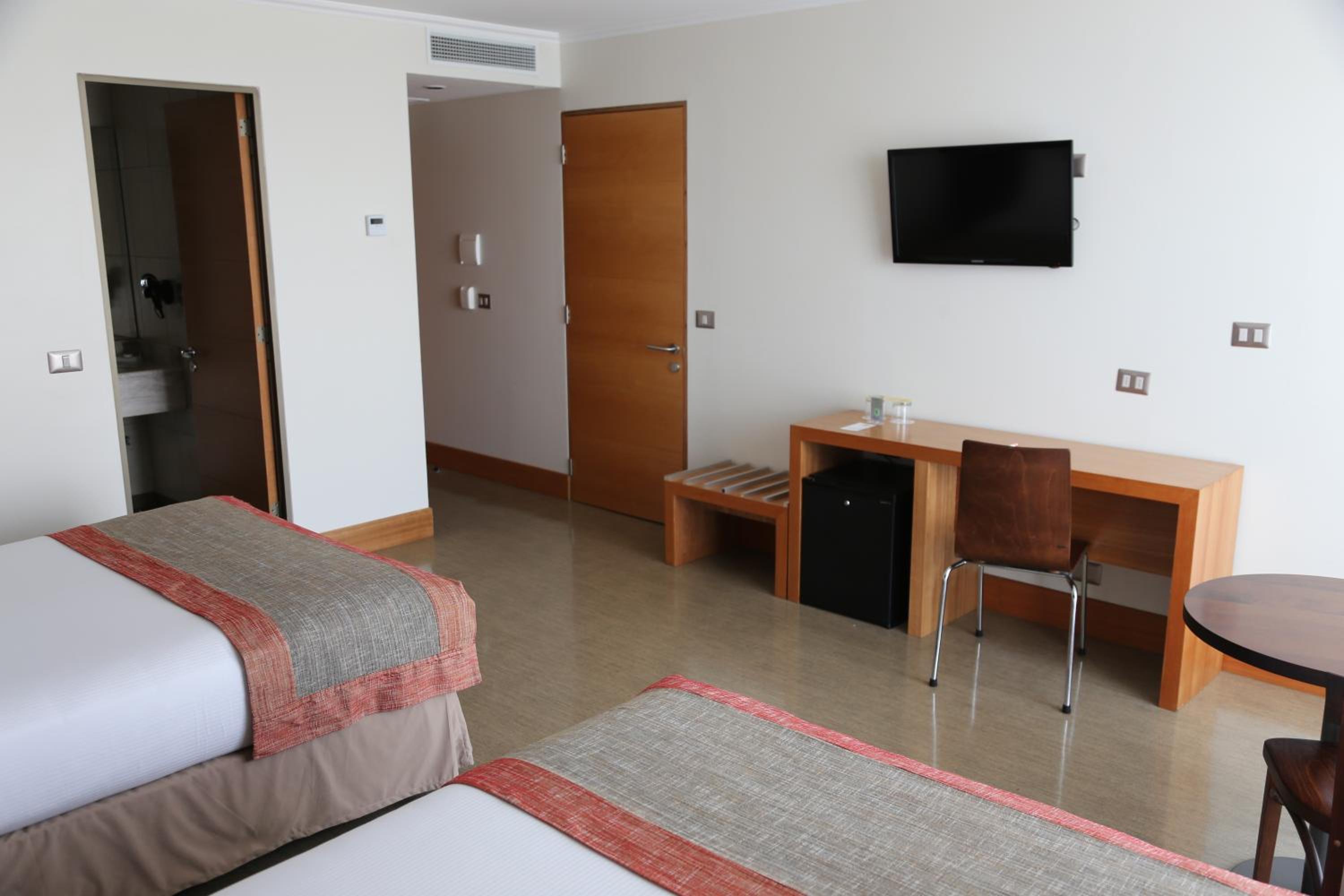 Superior Twin Room photo 2