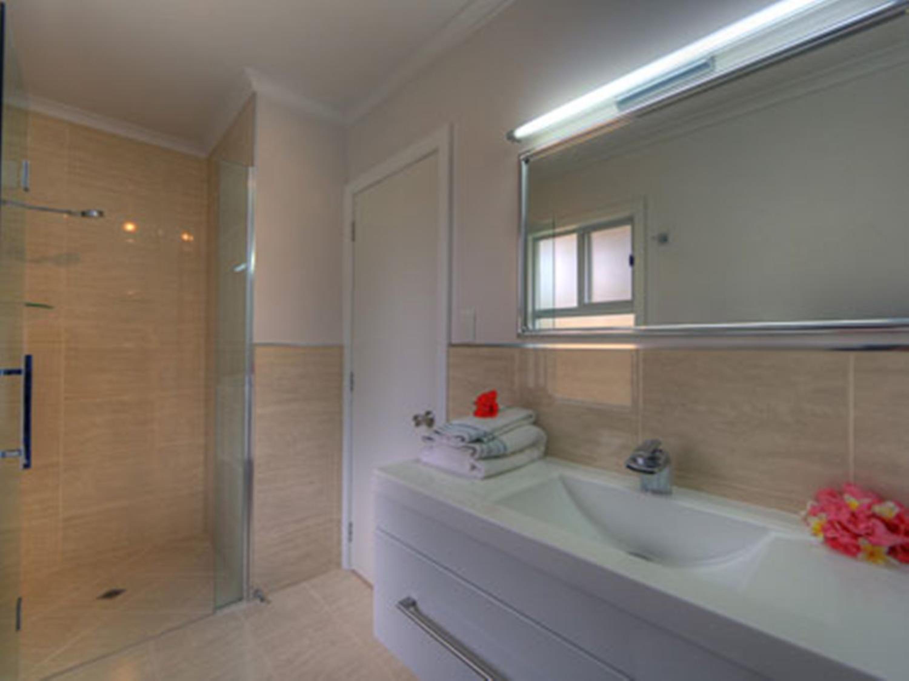 Two-Bedroom Villa with Ocean View photo 2