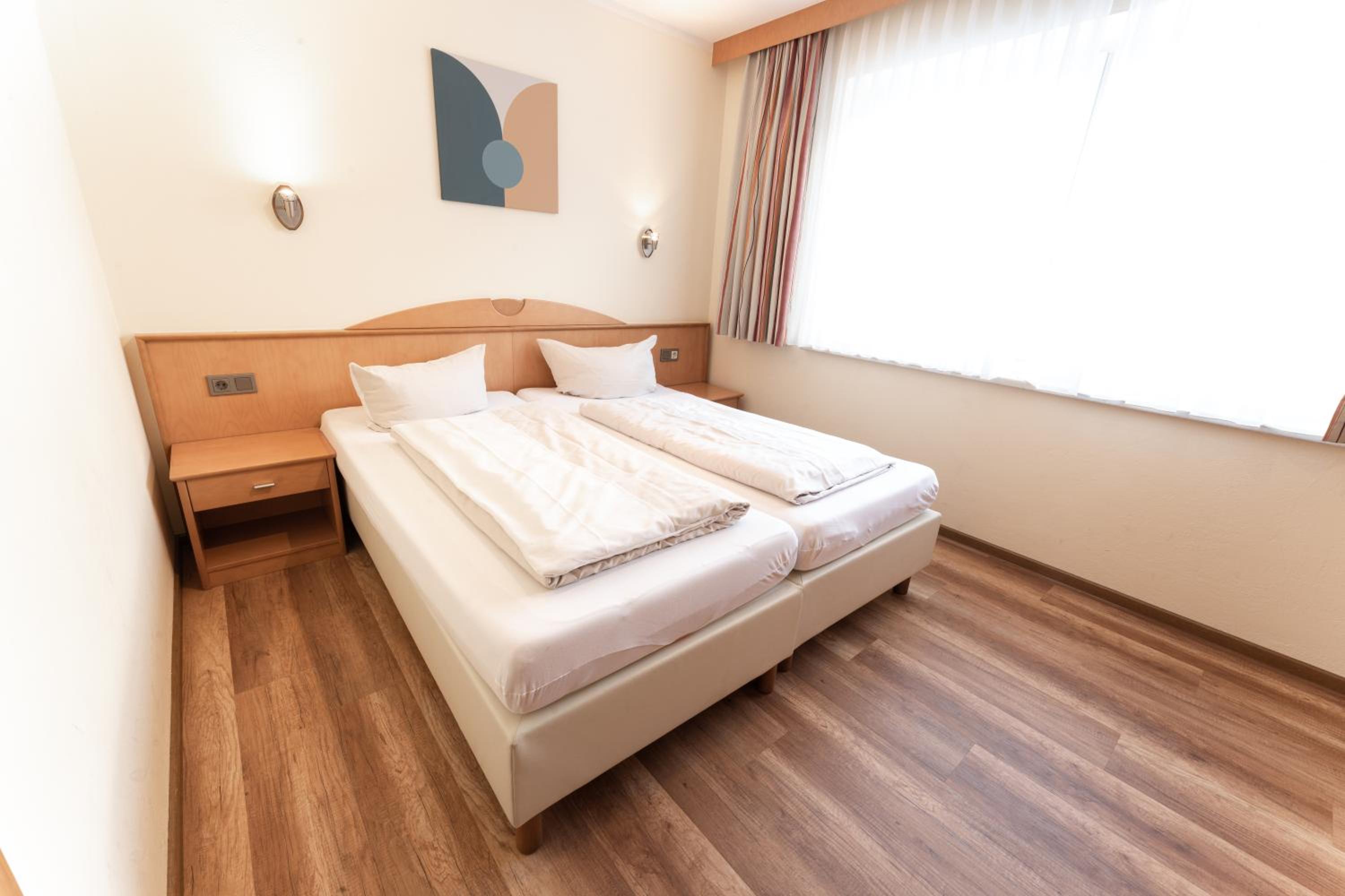 Apartment (5 Adults) - Photo 8